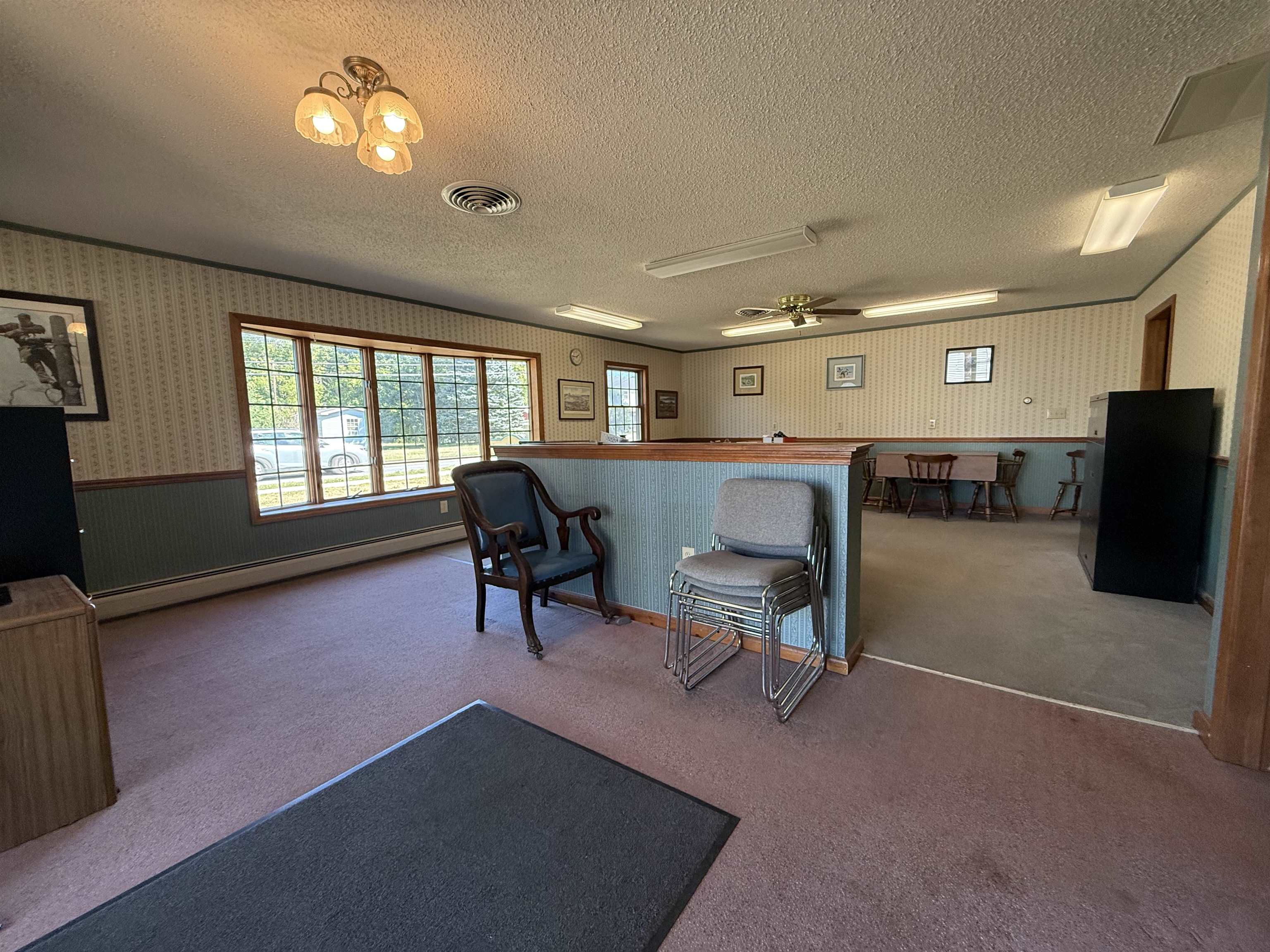 21a Preston Lane Property Photo 6