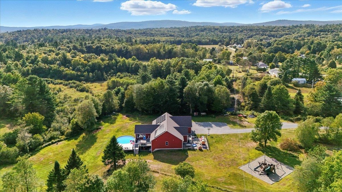 357 Plains Road Property Photo 4