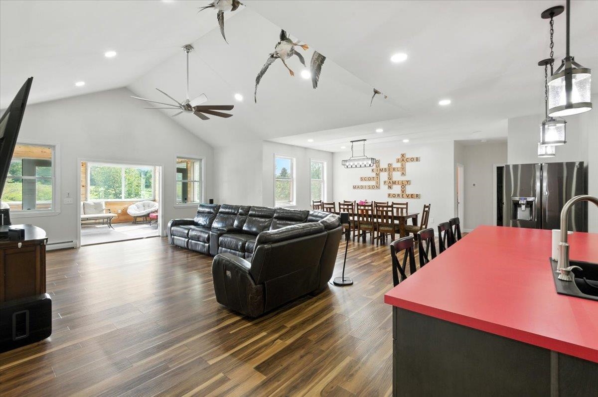 357 Plains Road Property Photo 9