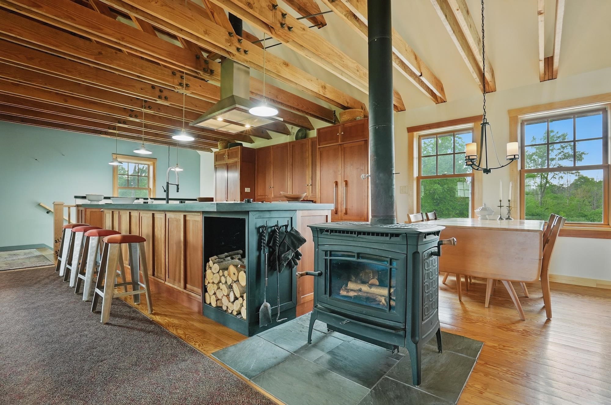 85 Shrine Road Property Photo 12