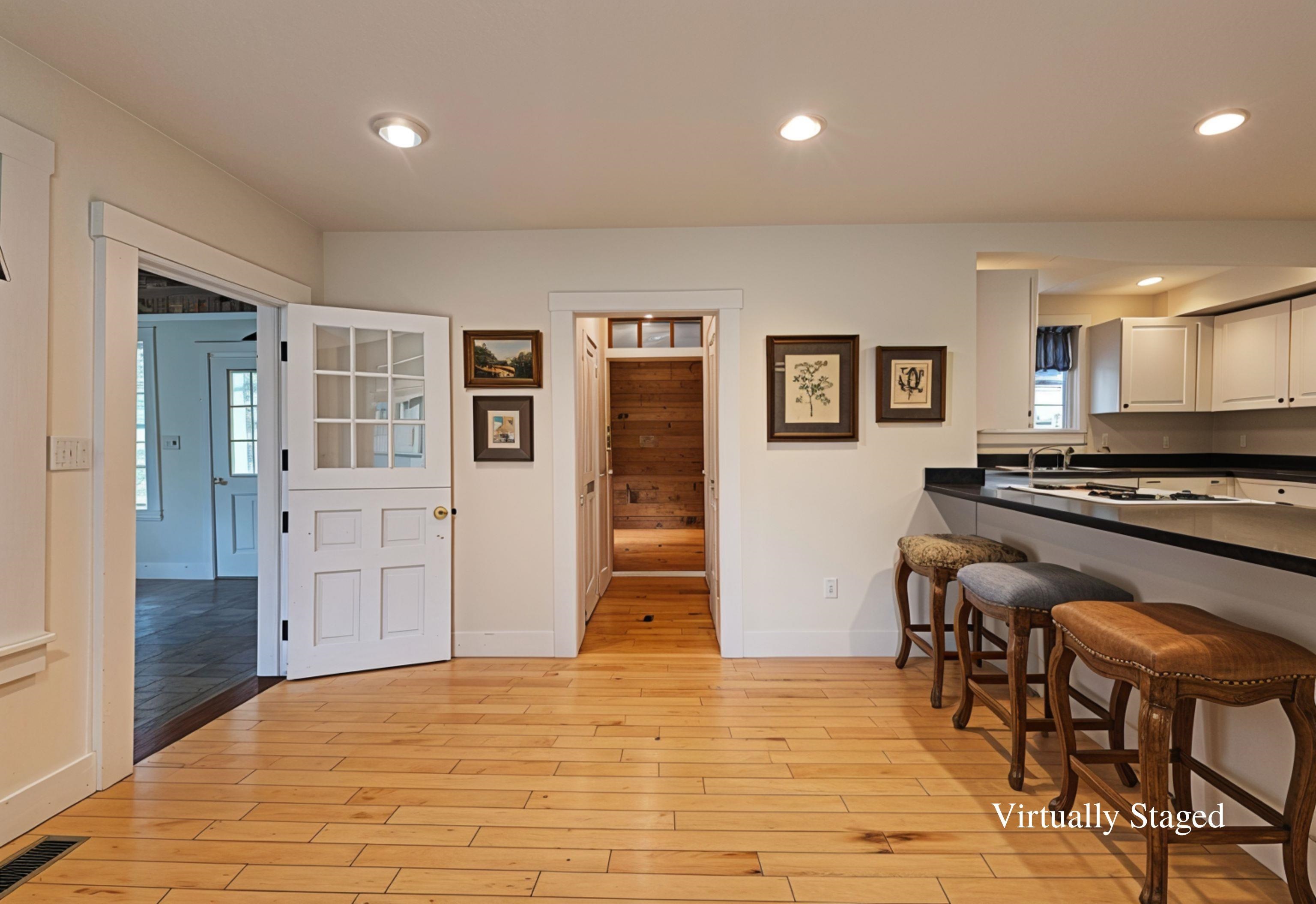 628 Townshend Road Property Photo 7