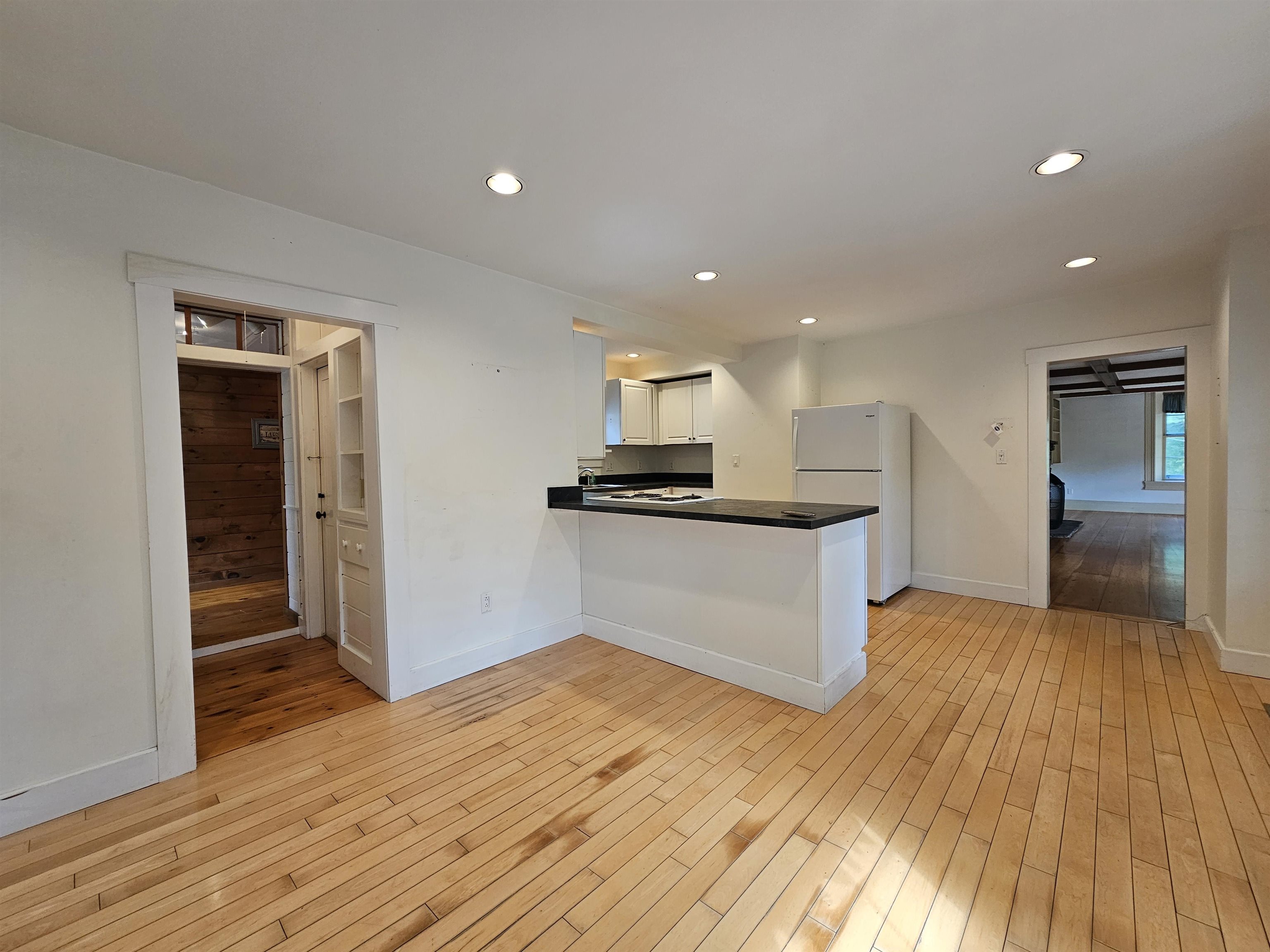 628 Townshend Road Property Photo 13
