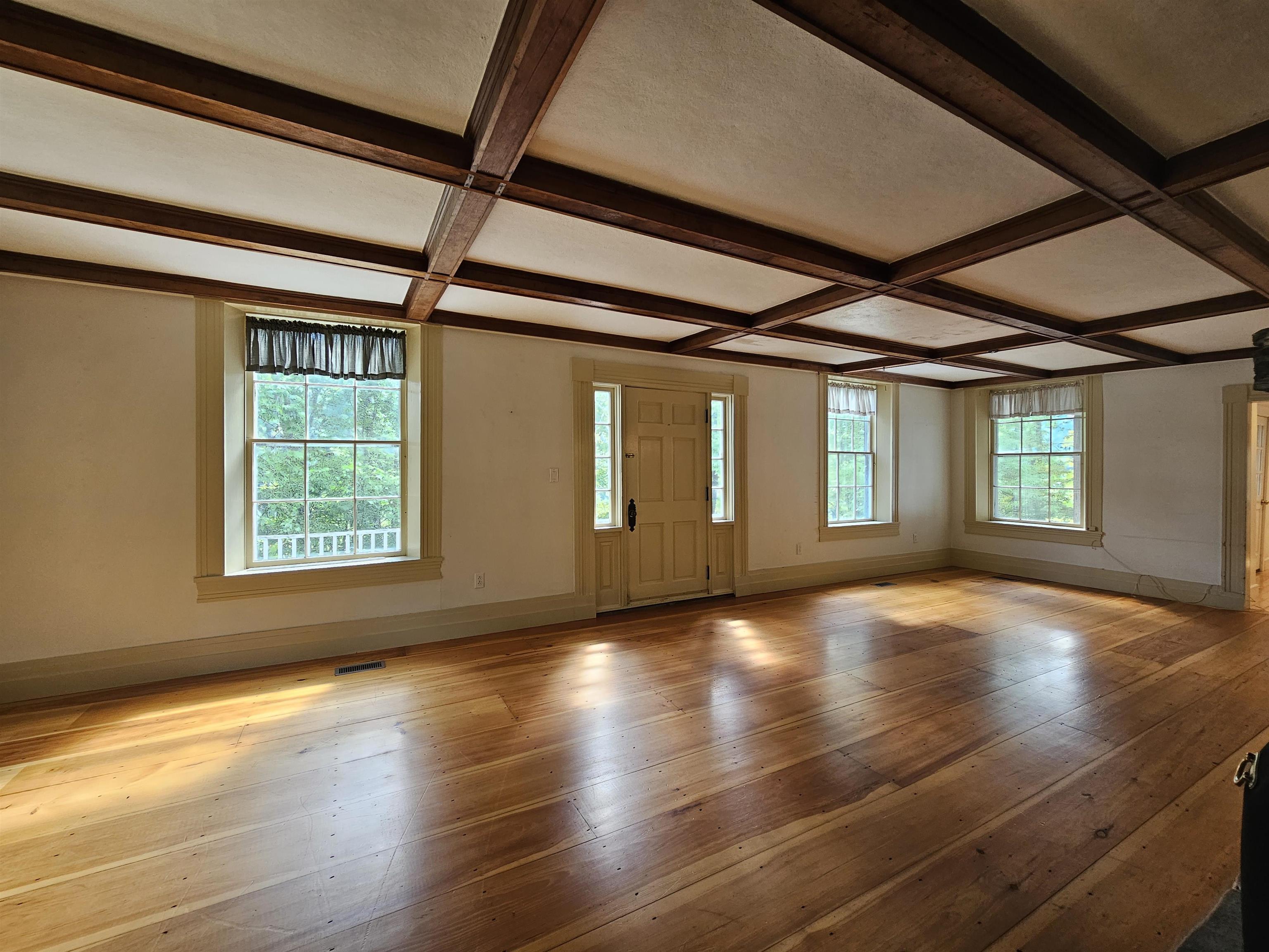 628 Townshend Road Property Photo 17