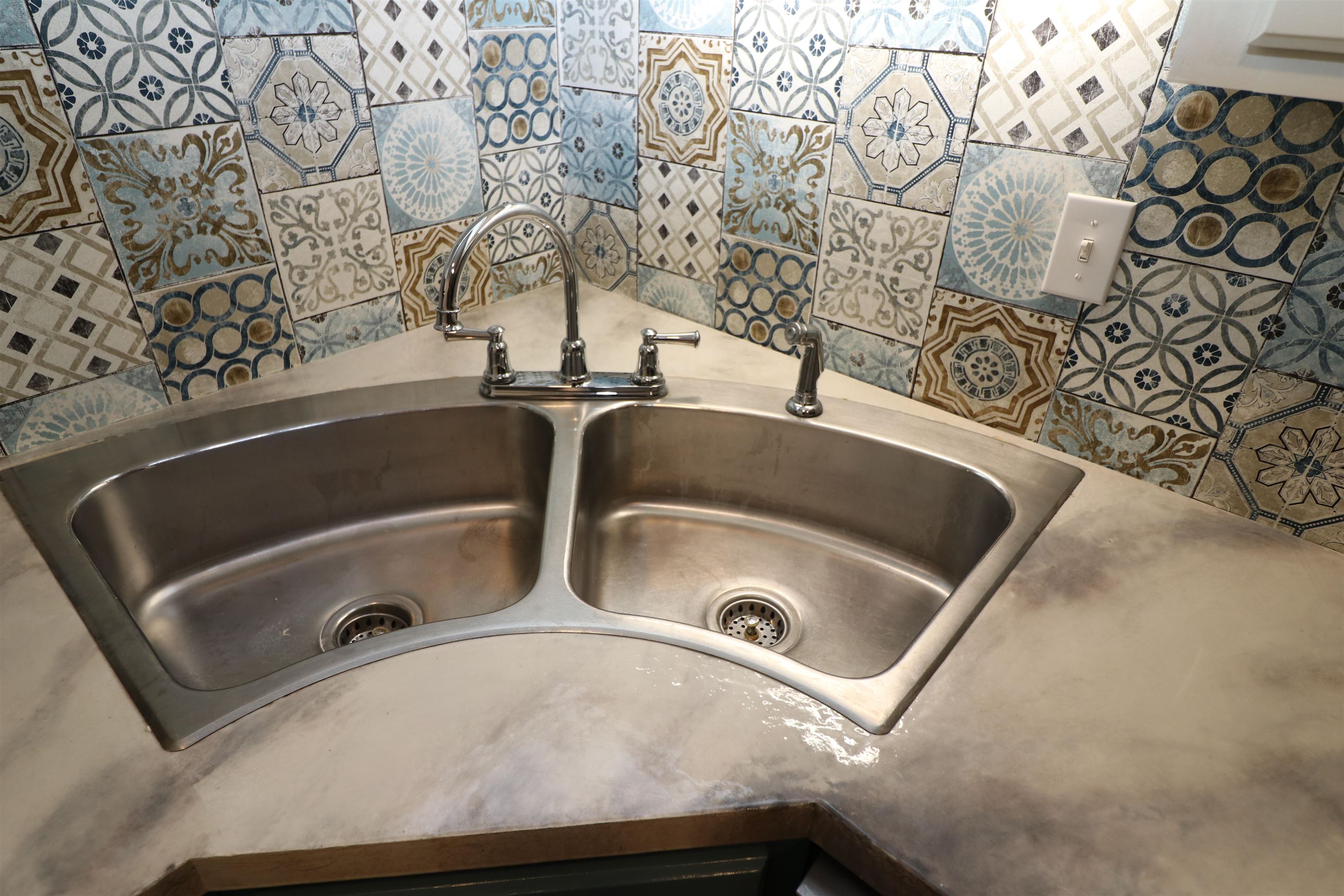 149 Airport Road Property Photo 7