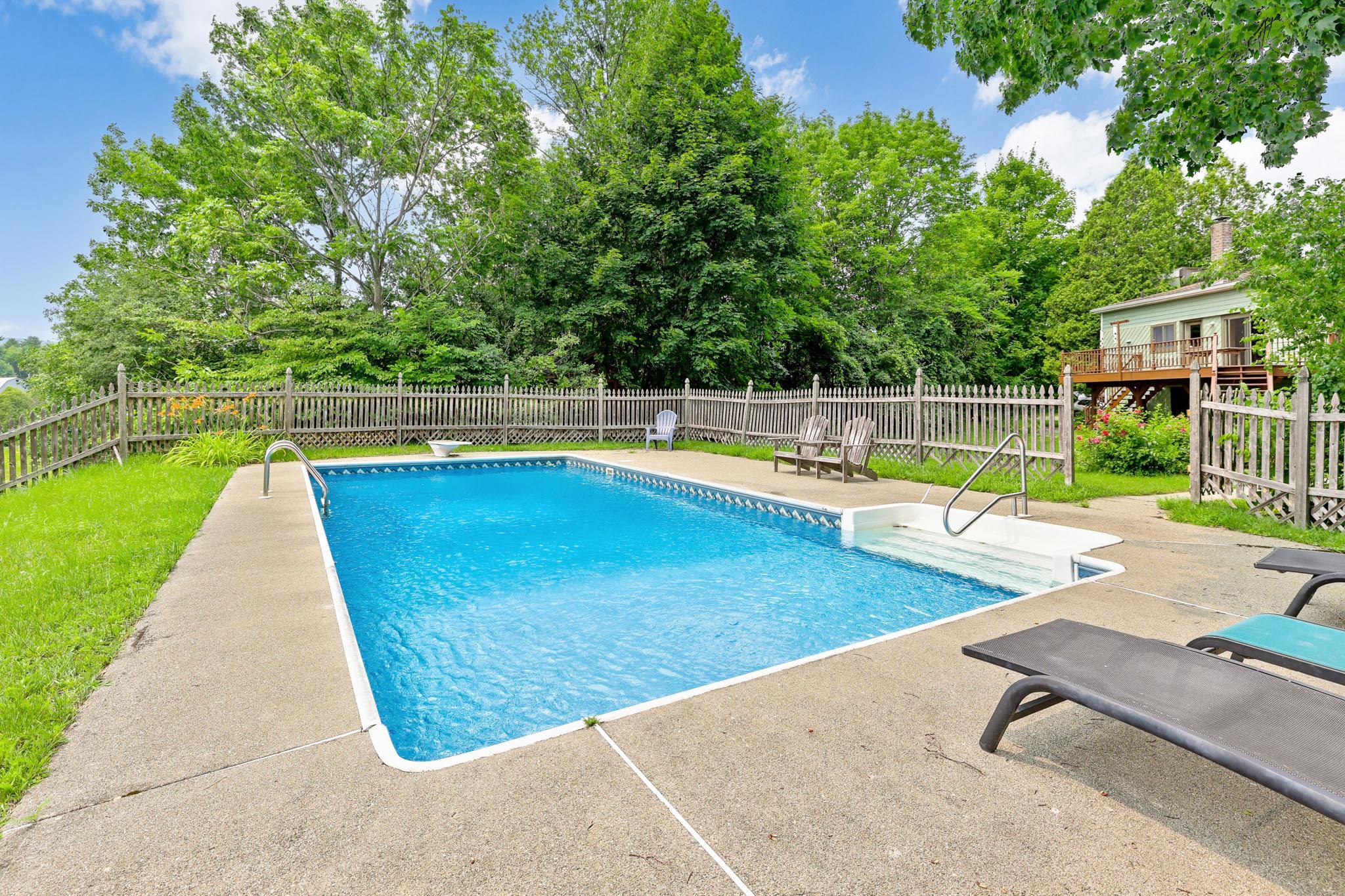 81 Top Deck Lane Property Photo 12