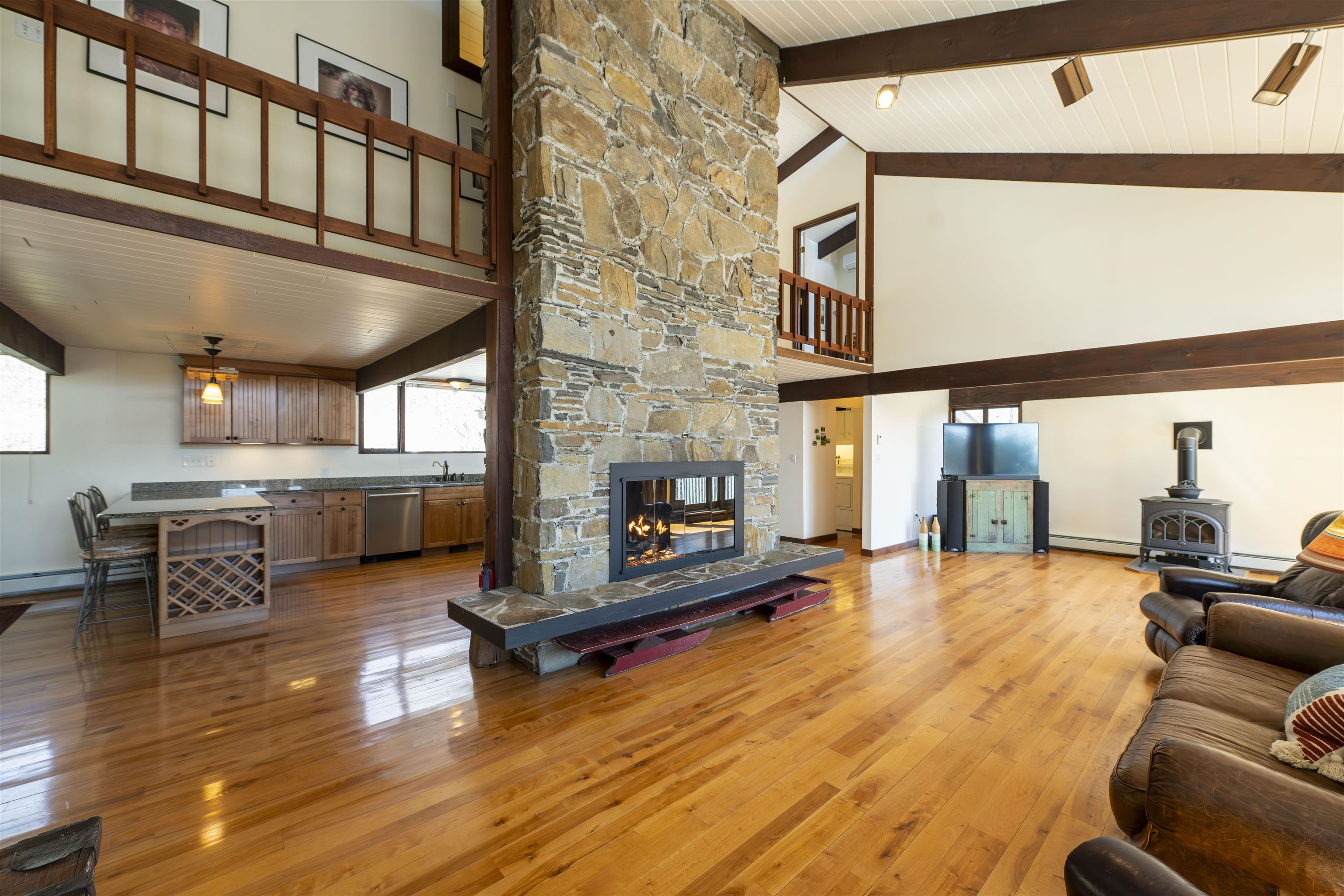 1877 Willard Road Property Photo 1