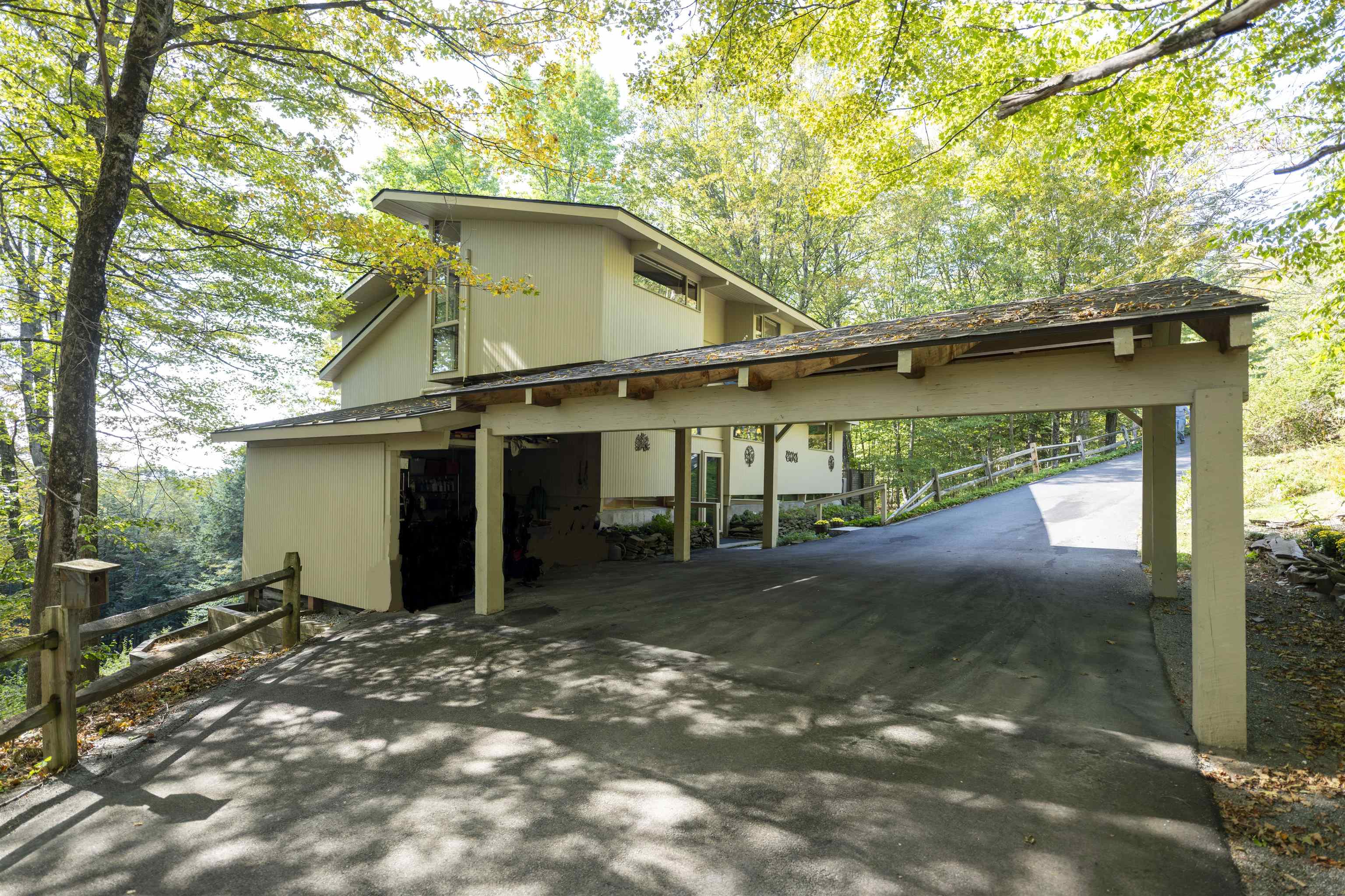 1877 Willard Road Property Photo 44