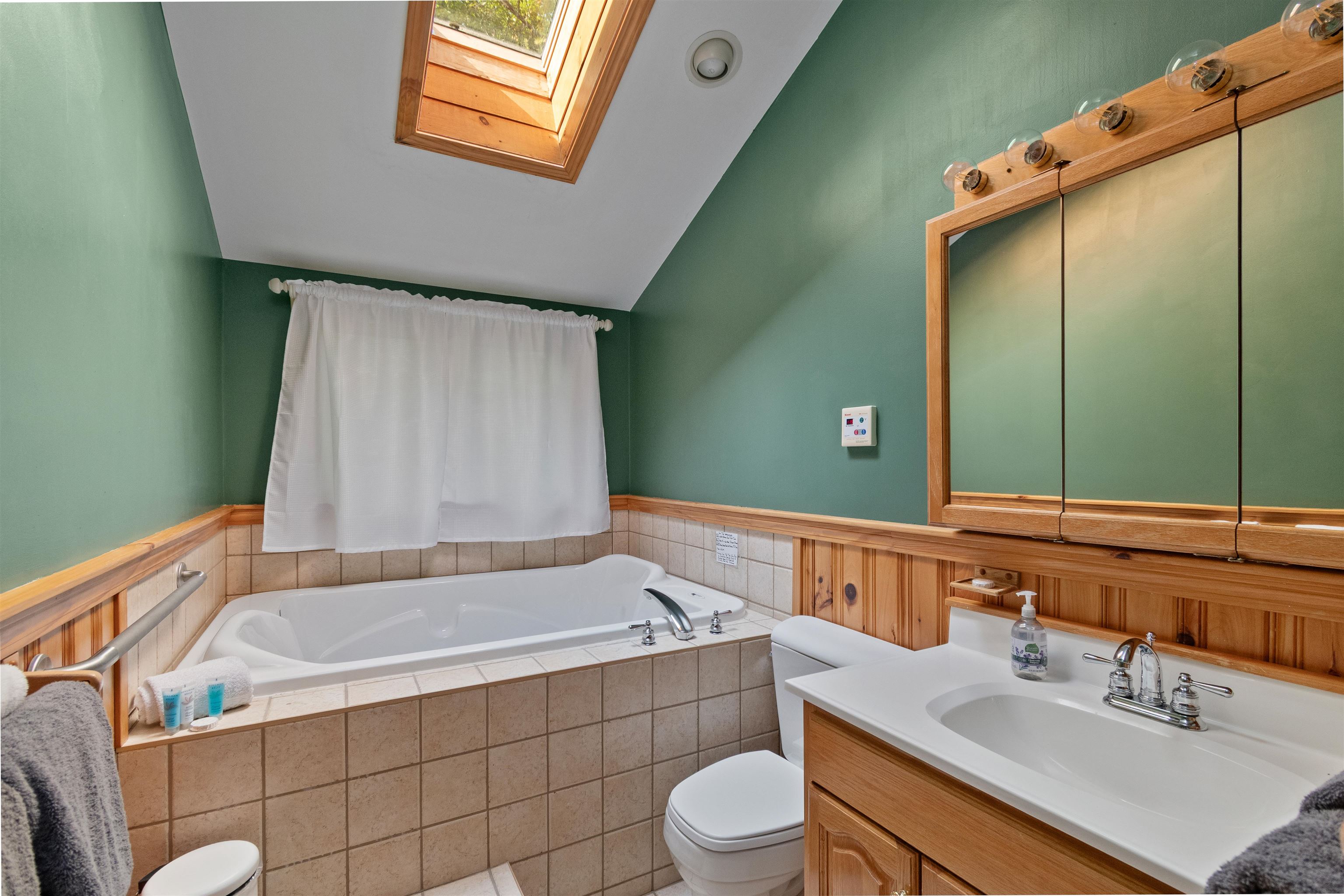 221 Highland Drive Property Photo 41