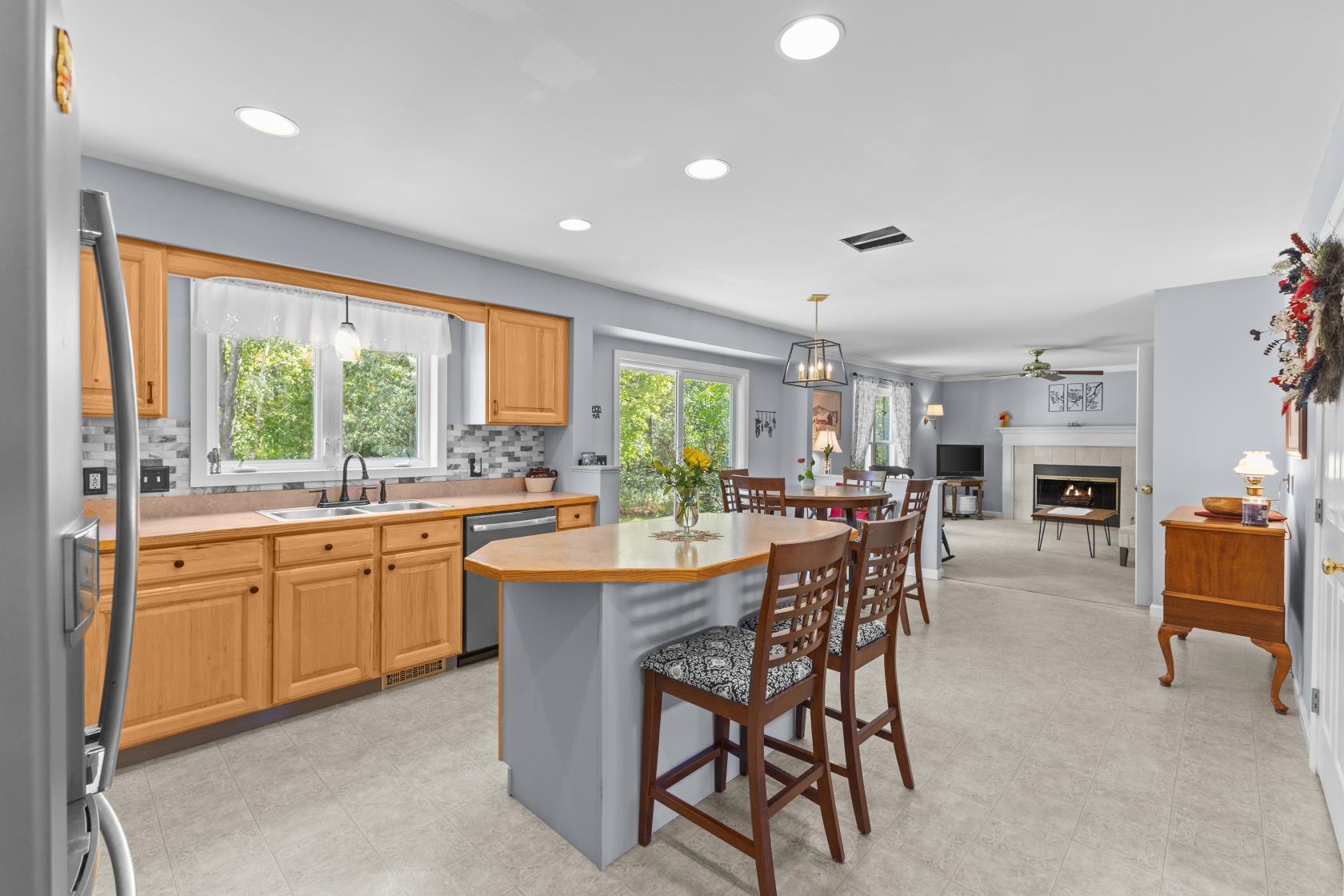 737 Hanon Drive Property Photo 13