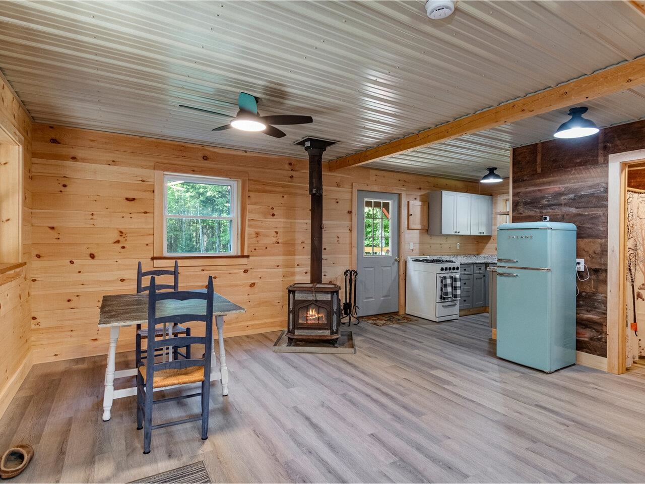 805 Deming Road Property Photo 10