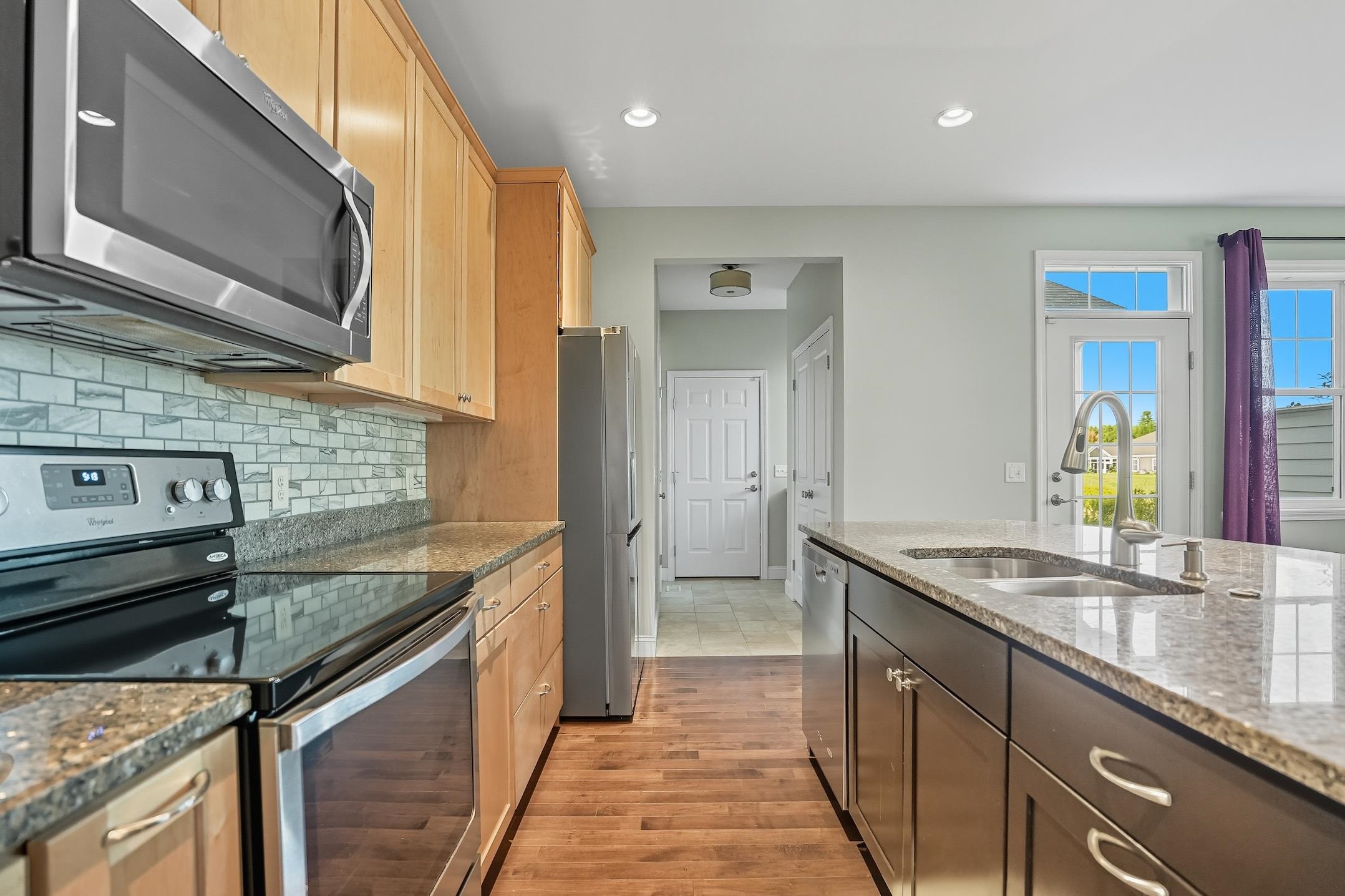 301 Zephyr Road Property Photo 3