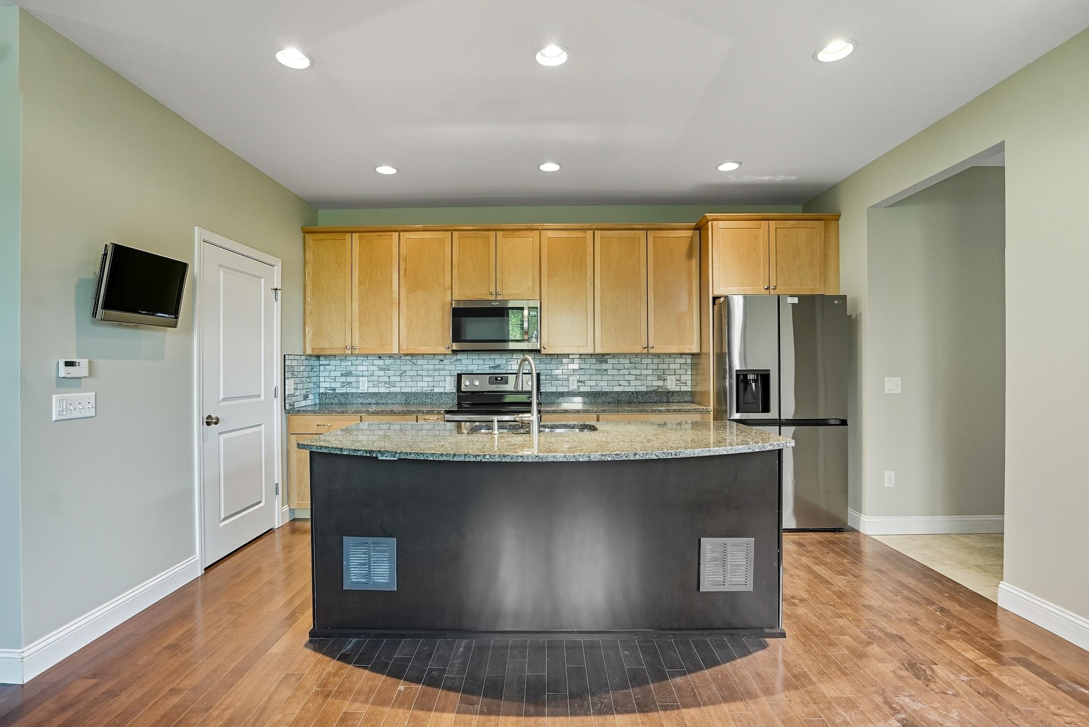 301 Zephyr Road Property Photo 6