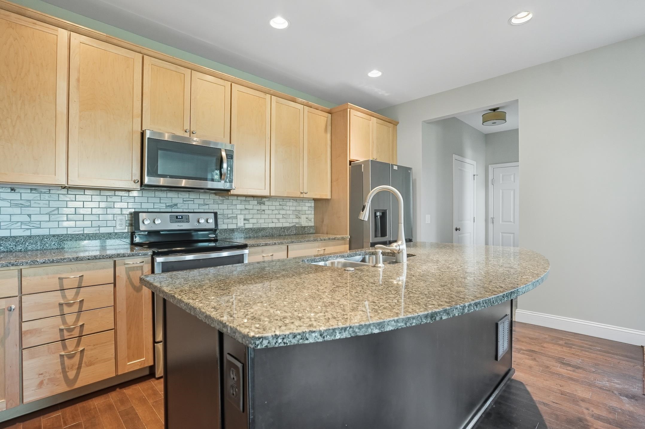 301 Zephyr Road Property Photo 8