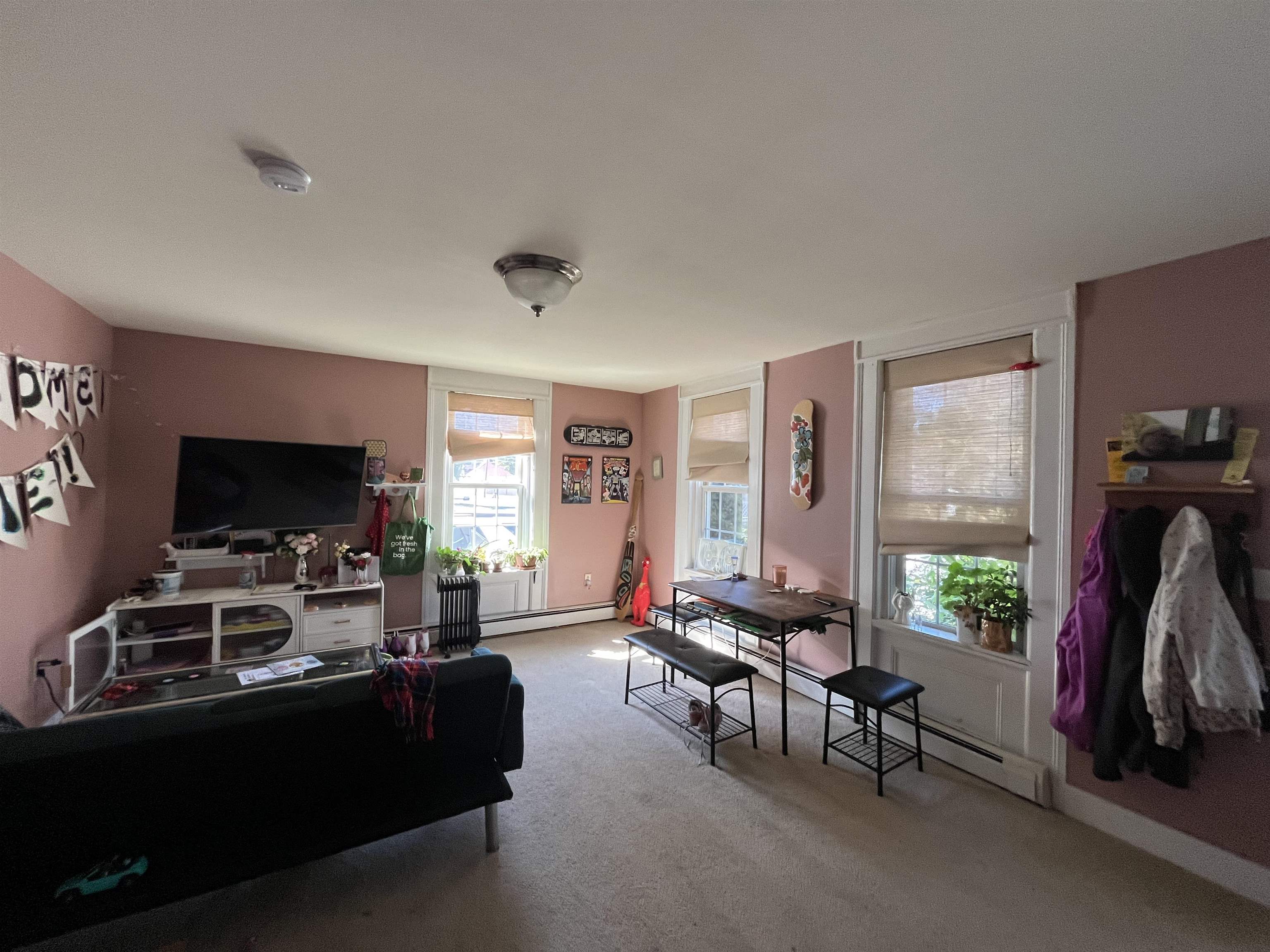 321 Bentley Avenue Property Photo 6