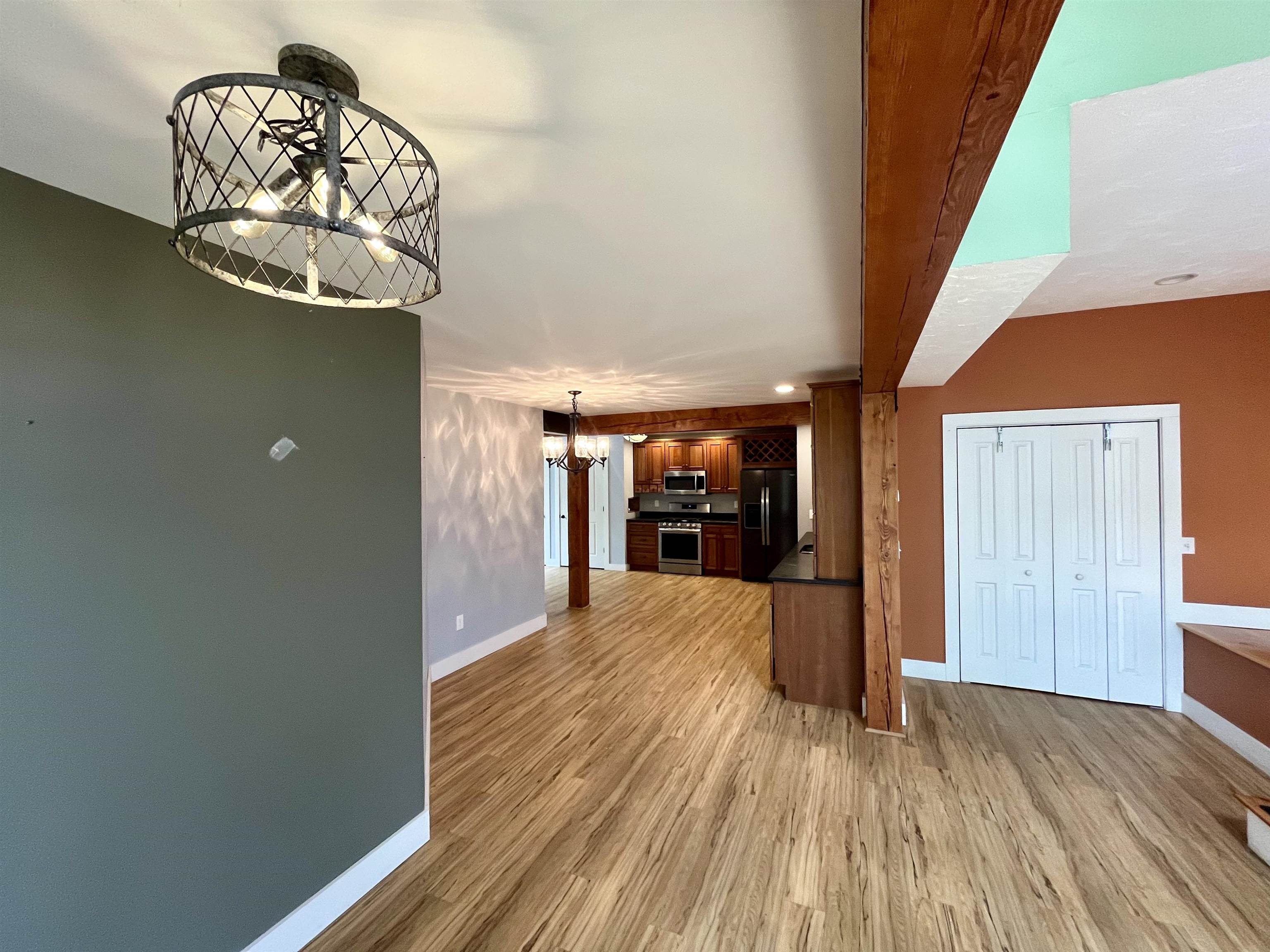 321 Bentley Avenue Property Photo 22