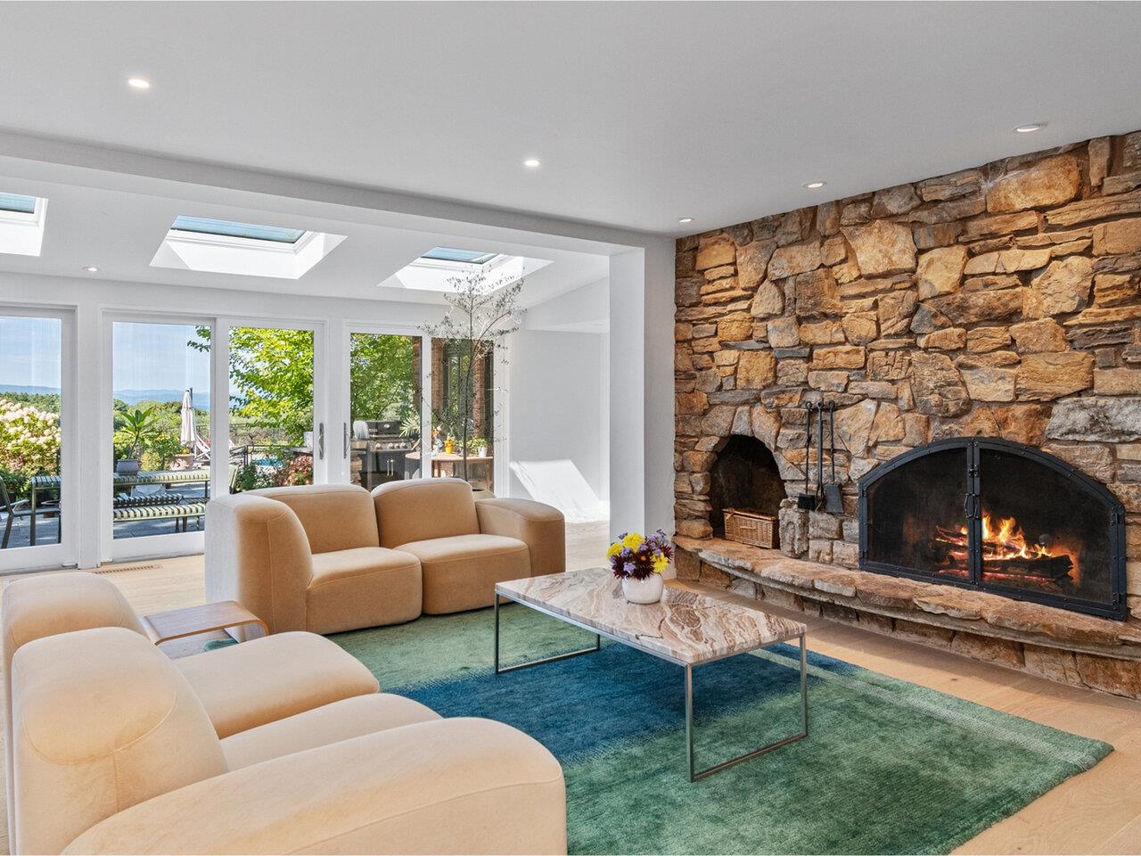 1855 Spear Street Property Photo 24