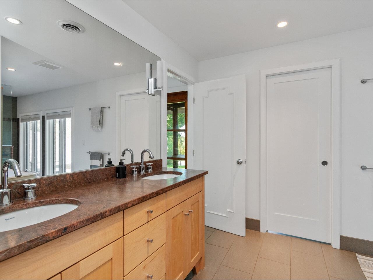 1855 Spear Street Property Photo 39