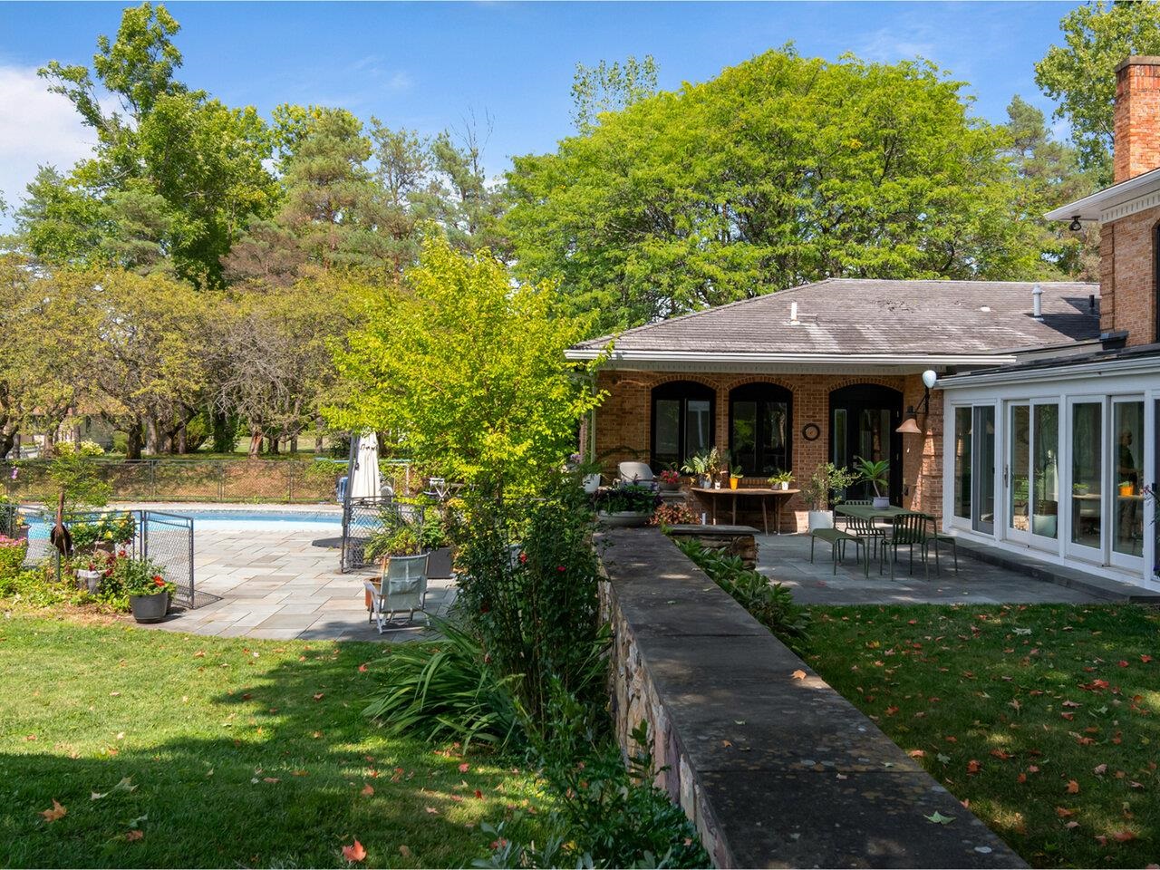 1855 Spear Street Property Photo 57