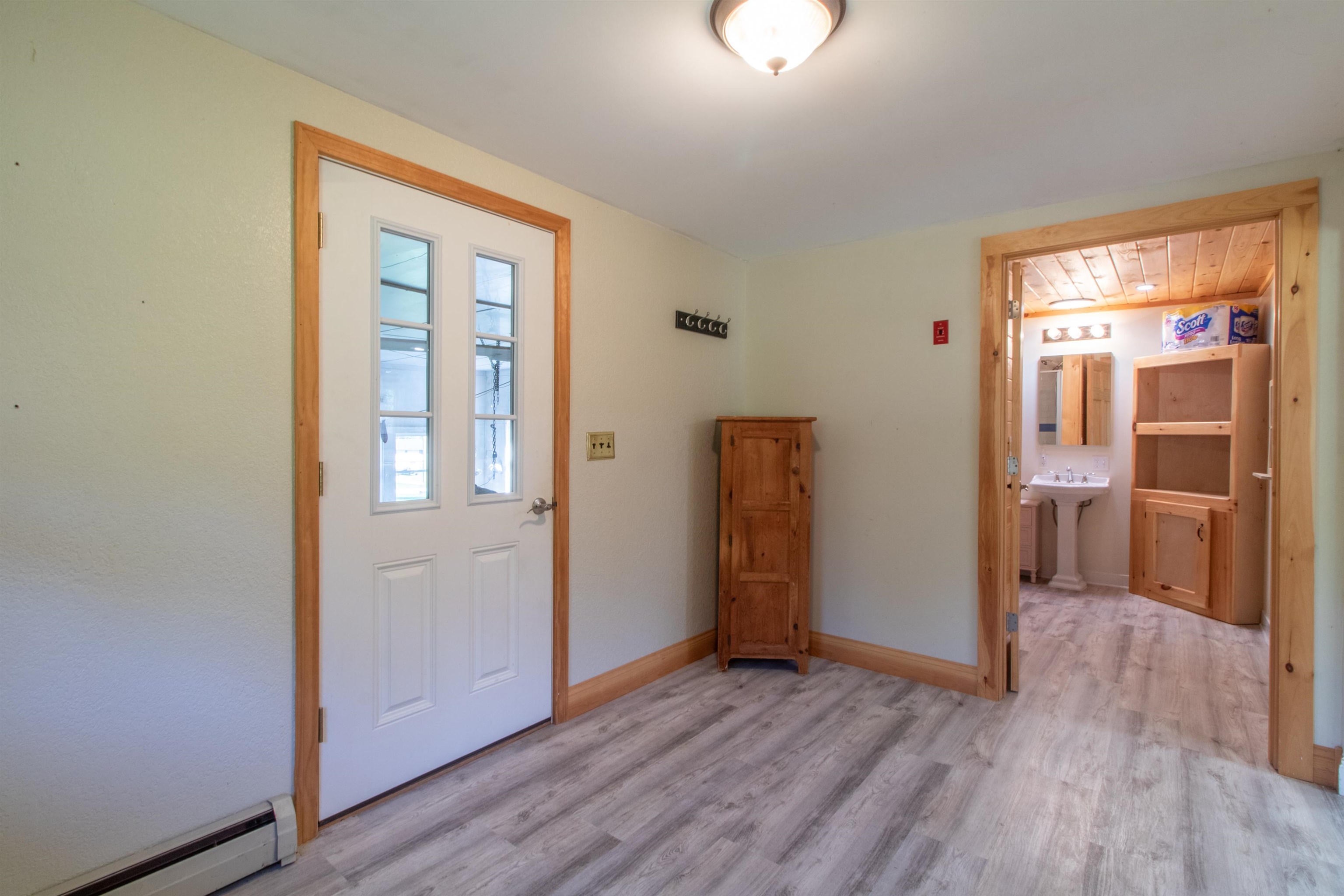 3041 Cross Road Property Photo 10