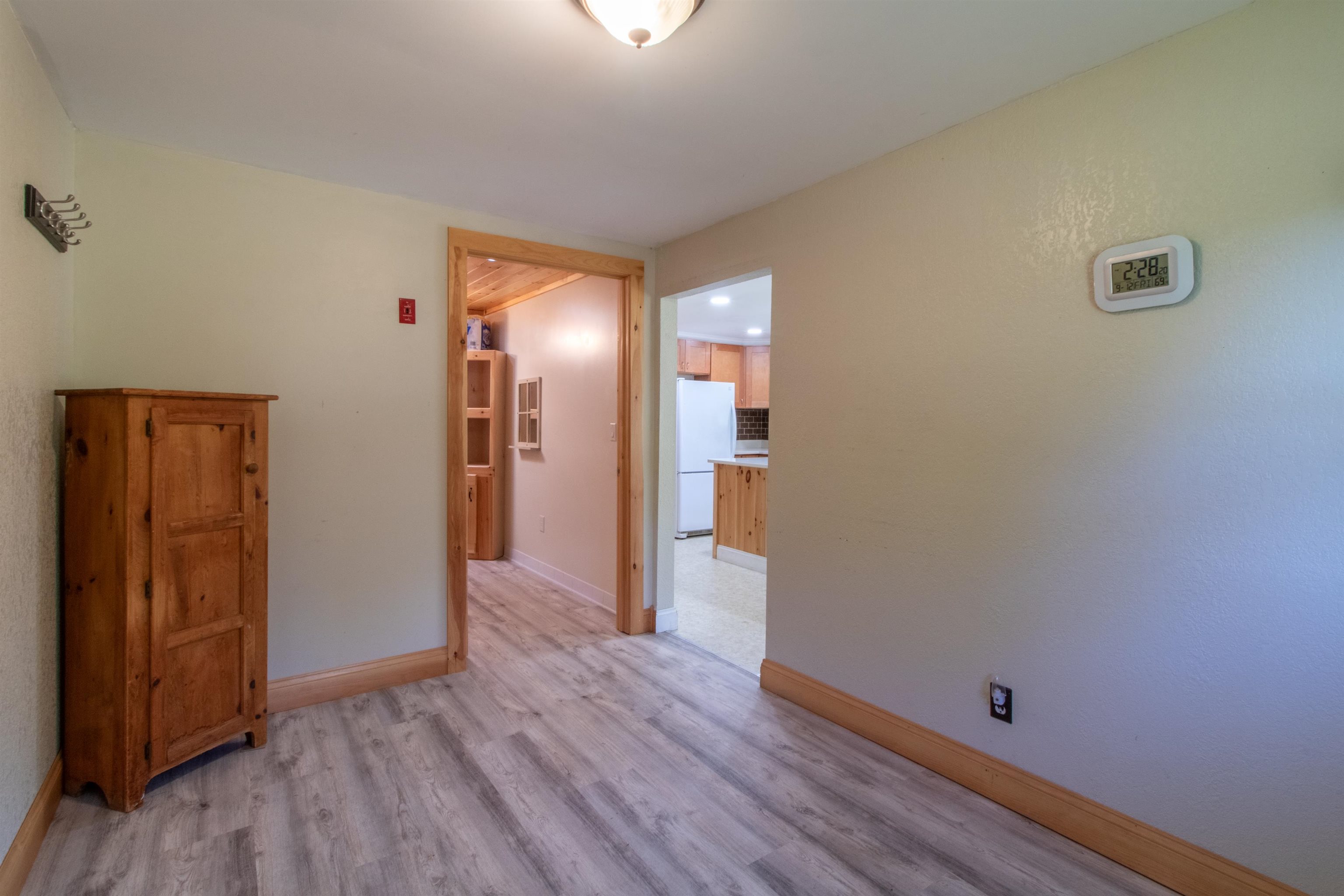 3041 Cross Road Property Photo 11