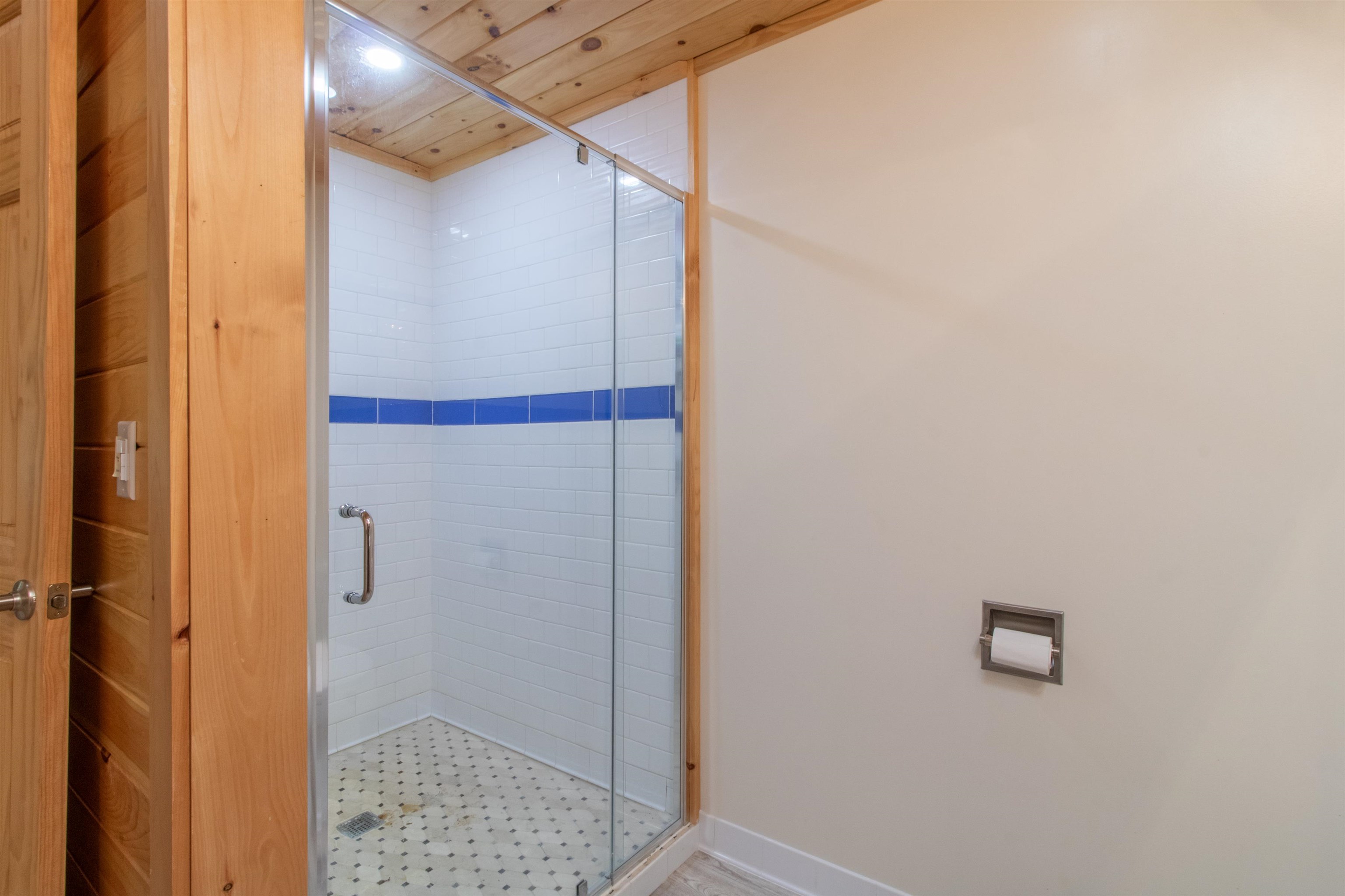 3041 Cross Road Property Photo 13