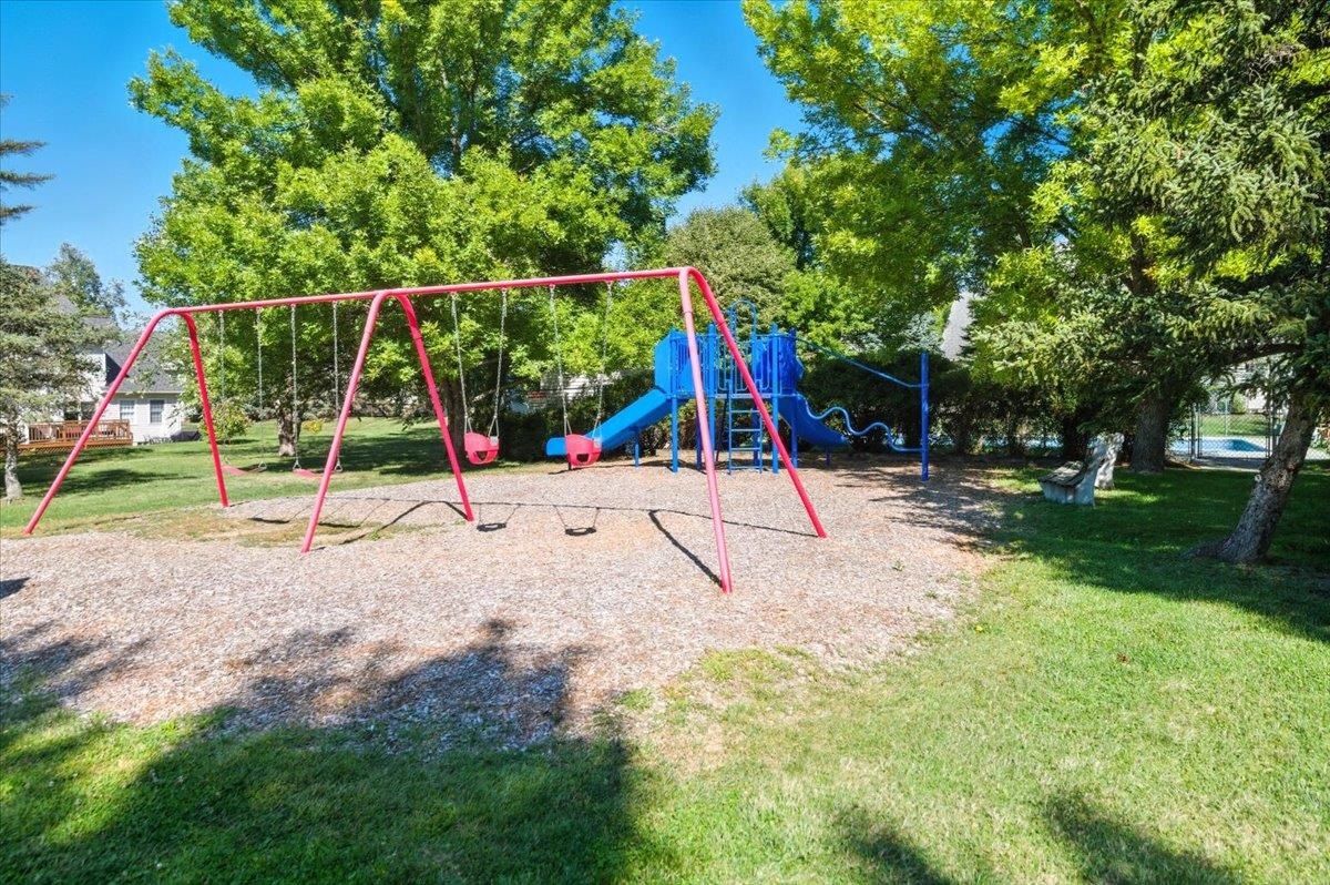 56 Chelsea Place Property Photo 41