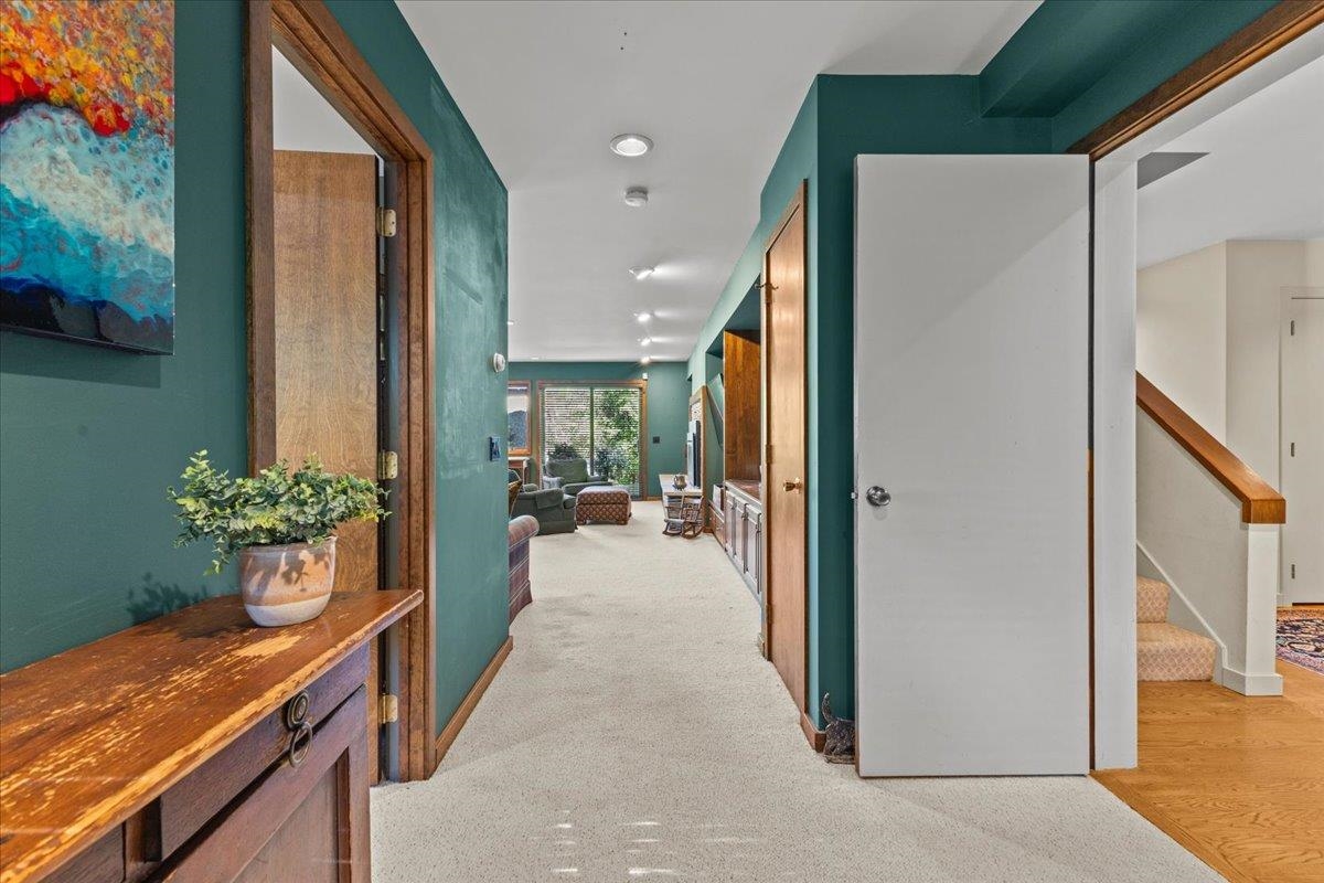 615 Field Road Property Photo 19