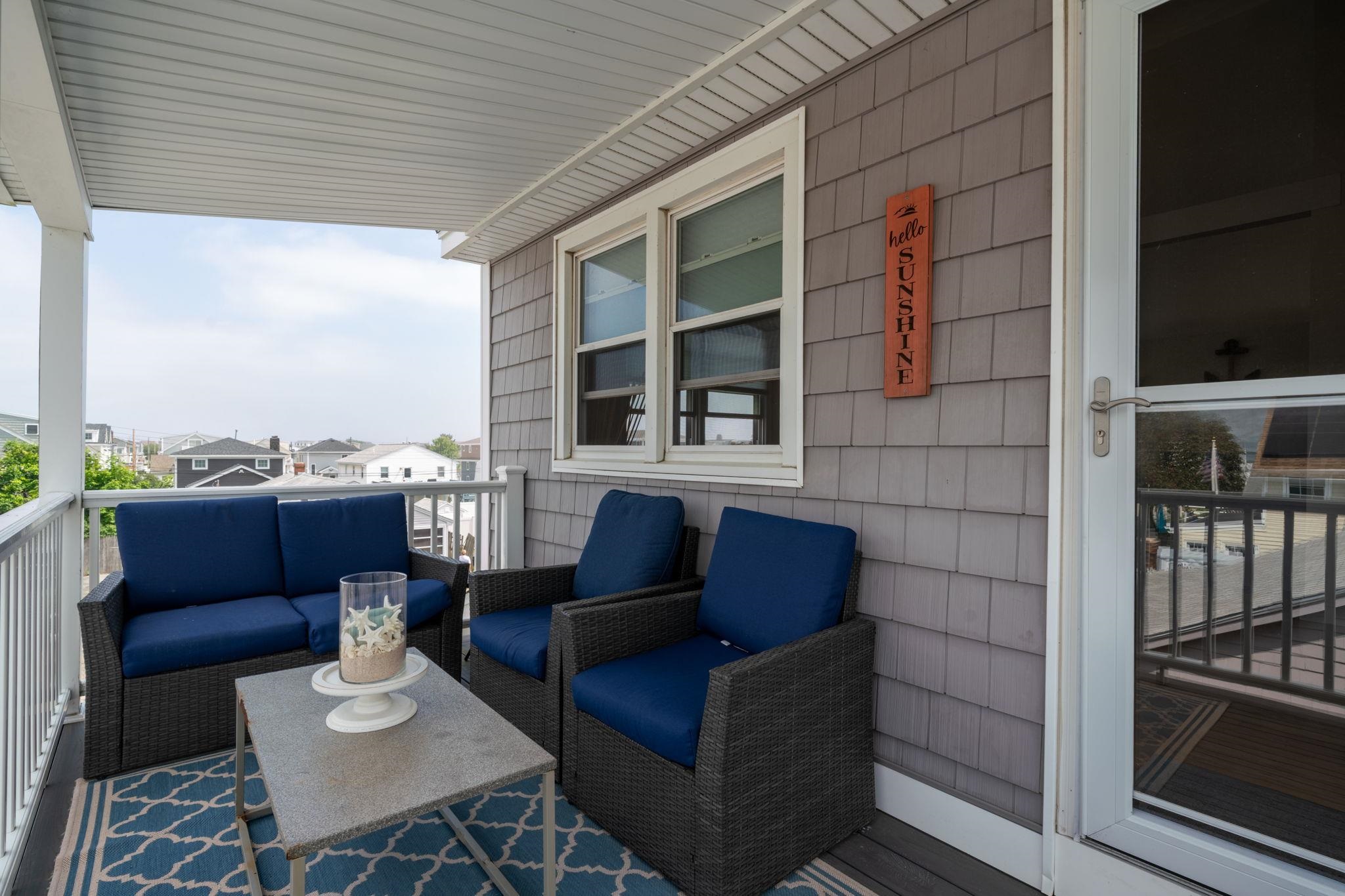 131 Franklin Street Property Photo 2