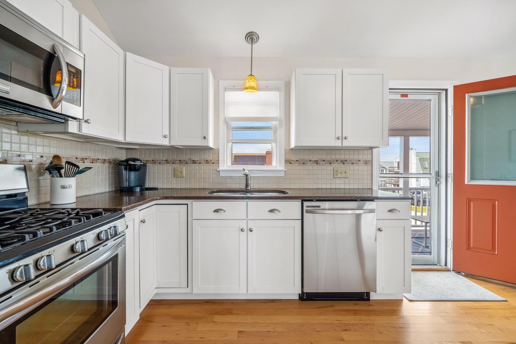 131 Franklin Street Property Photo 7