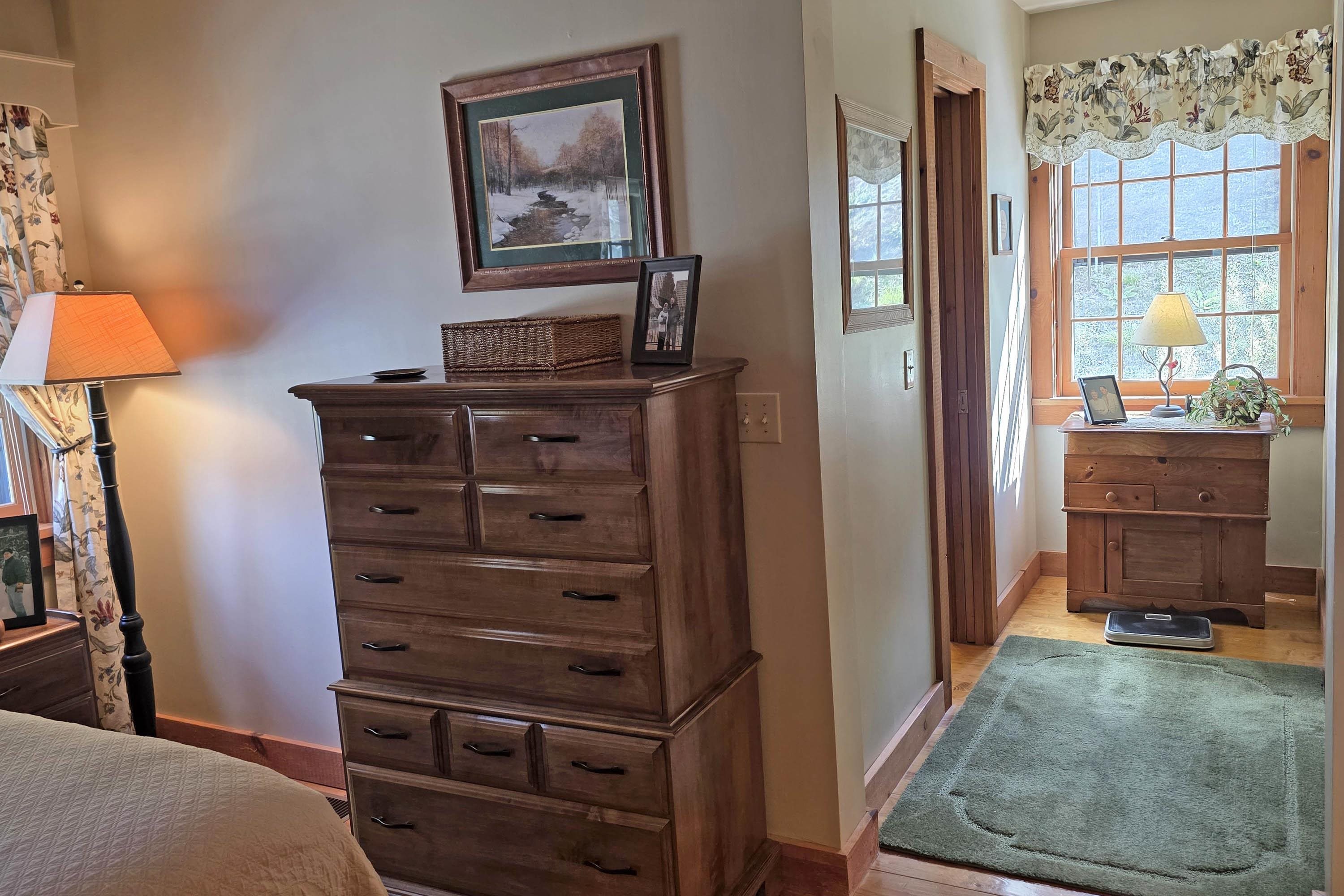 1382 Grassy Brook Road Property Photo 21