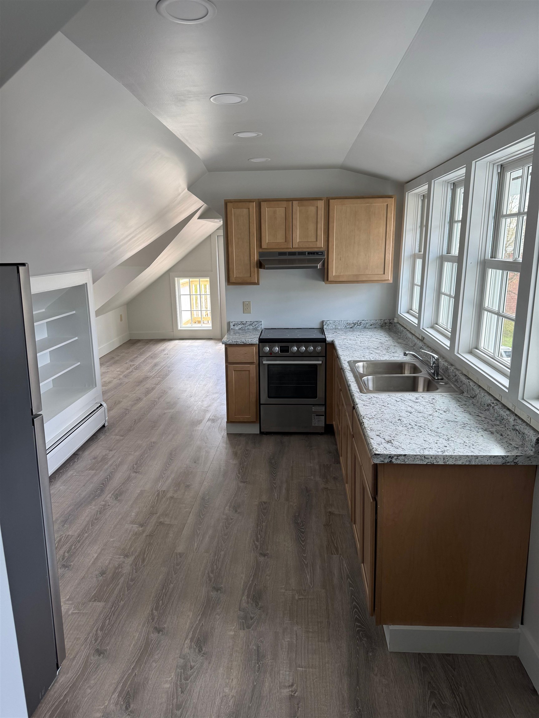 120 Maple Street Property Photo 36