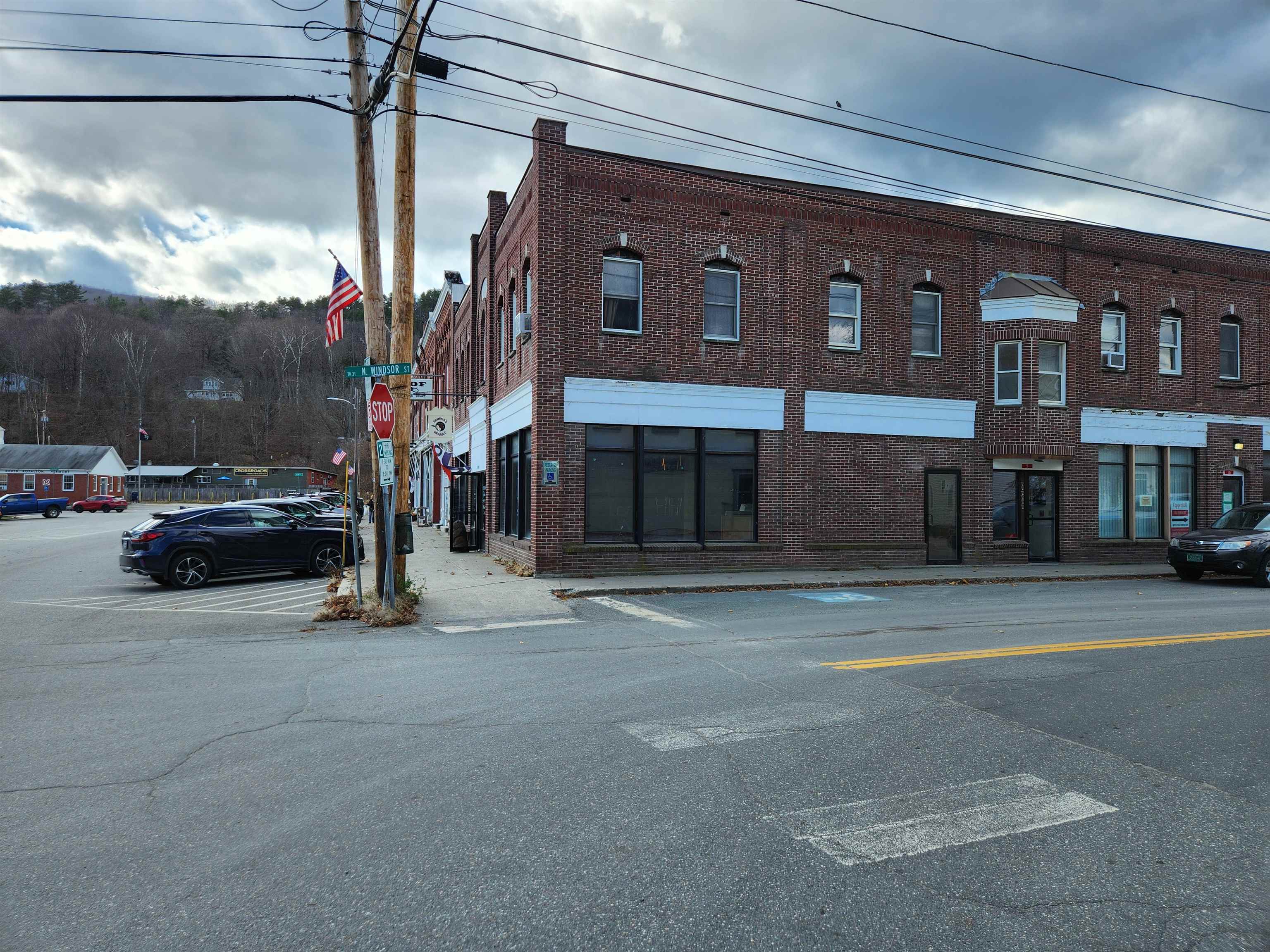 192 Chelsea Street Property Photo 7