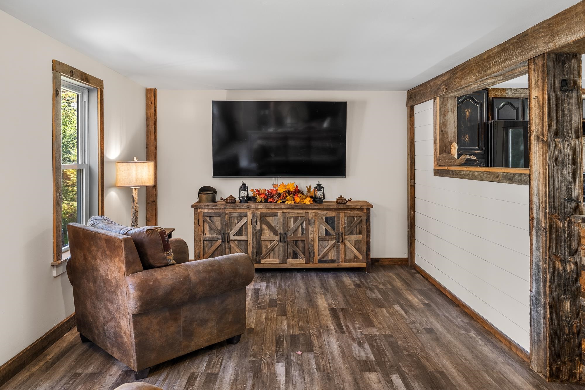 935 Old Manchester Road Property Photo 6