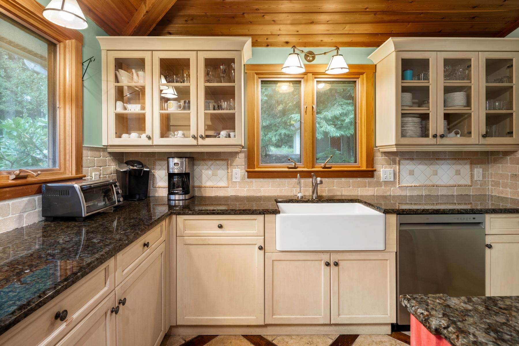 835 Alpine View Road Property Photo 16