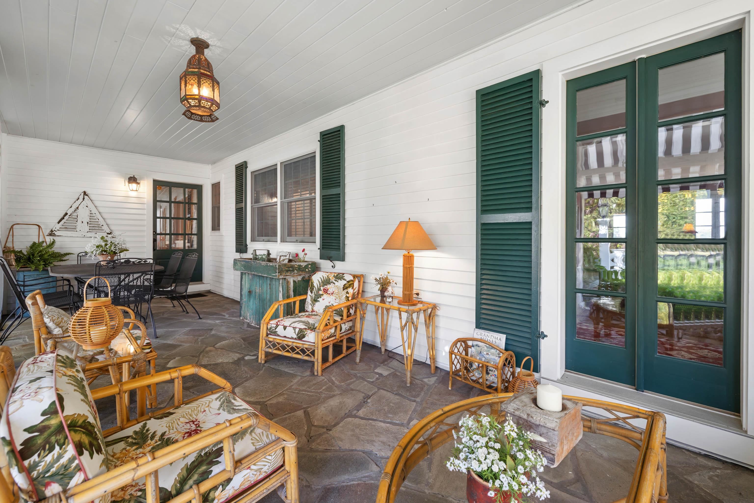 56 Handle Road Property Photo 21