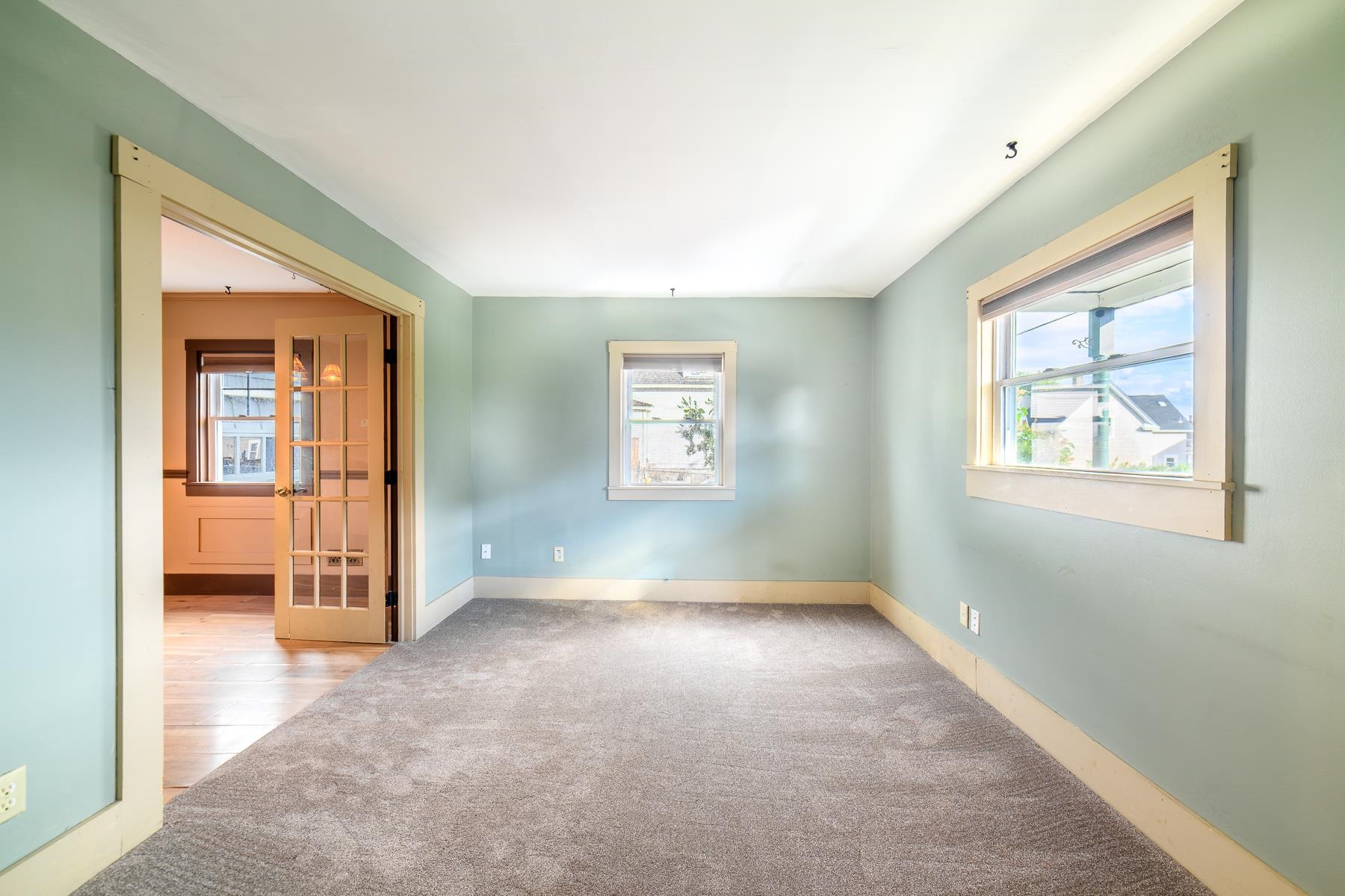 266 Madison Avenue Property Photo 10