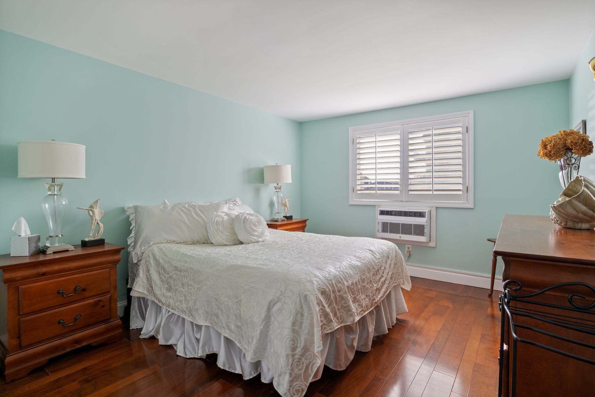 190 Kings Highway Property Photo 21