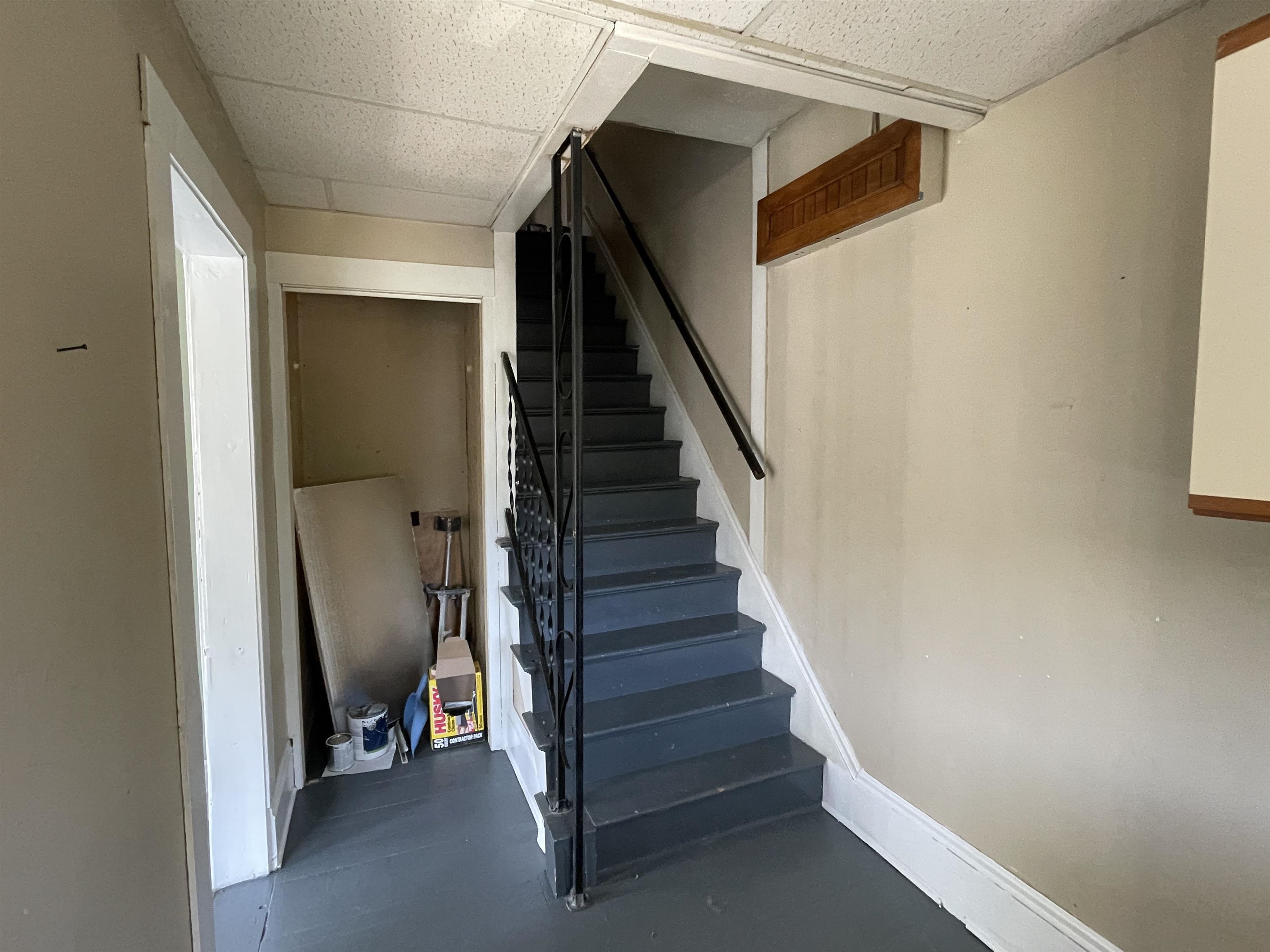 24 Jefferson Street Property Photo 6