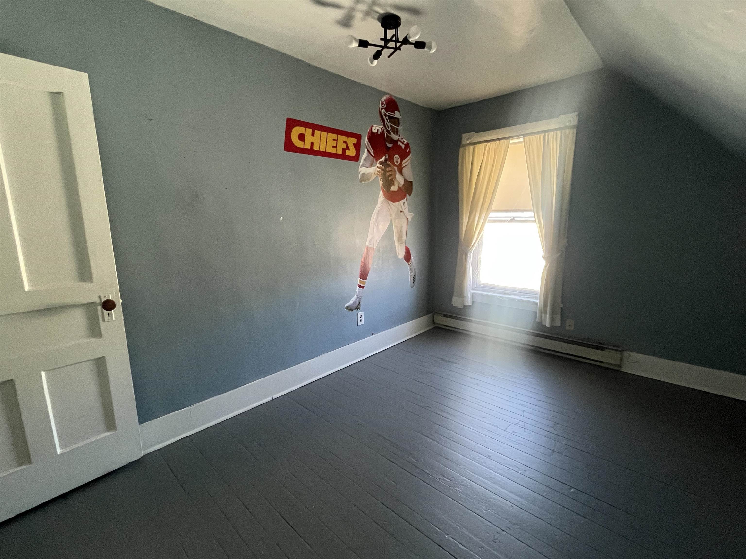 24 Jefferson Street Property Photo 13