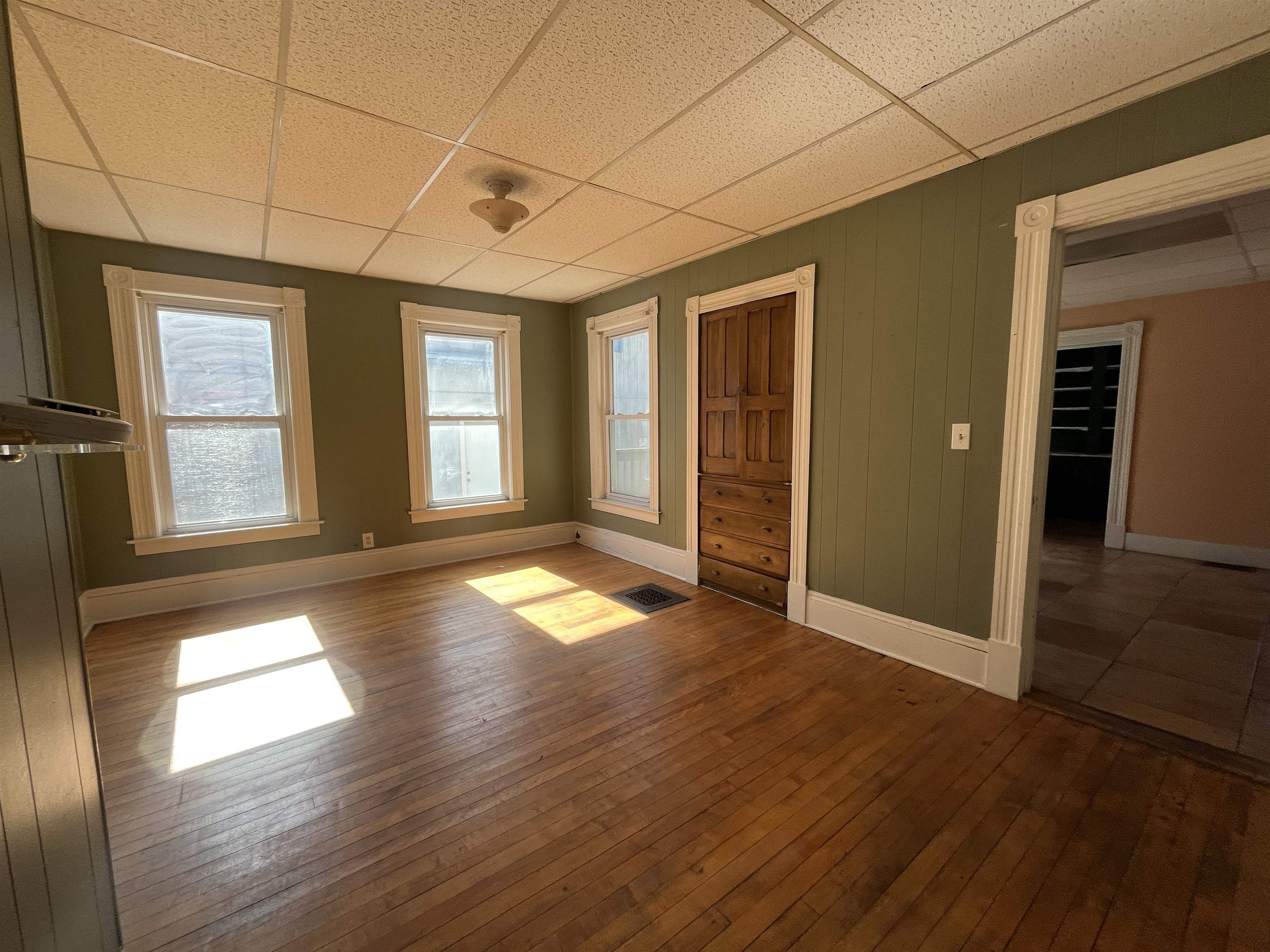 24 Jefferson Street Property Photo 19