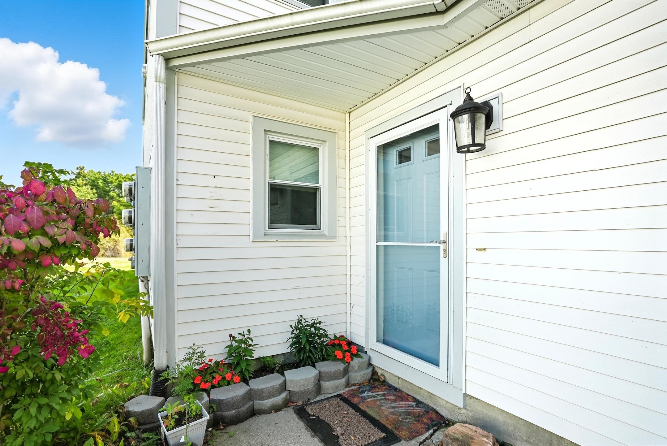 47 Saybrook Road Property Photo 3