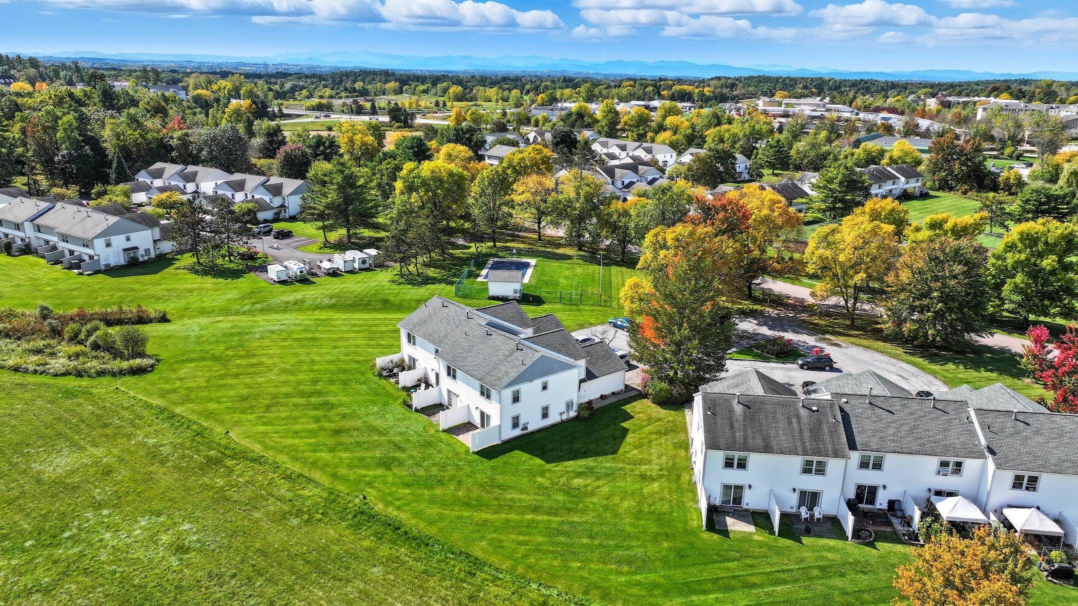 47 Saybrook Road Property Photo 42