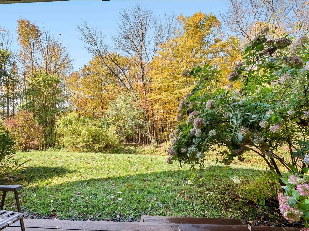 288 Cityside Drive Property Photo 8