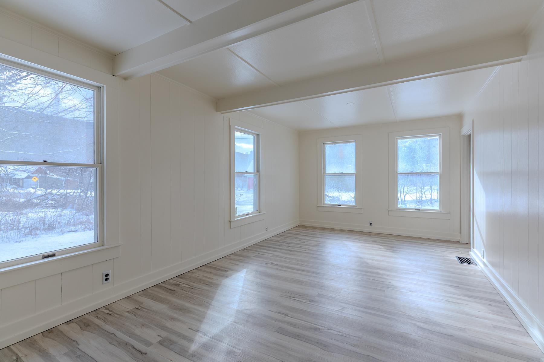 5798 West Woodstock Road Property Photo 21