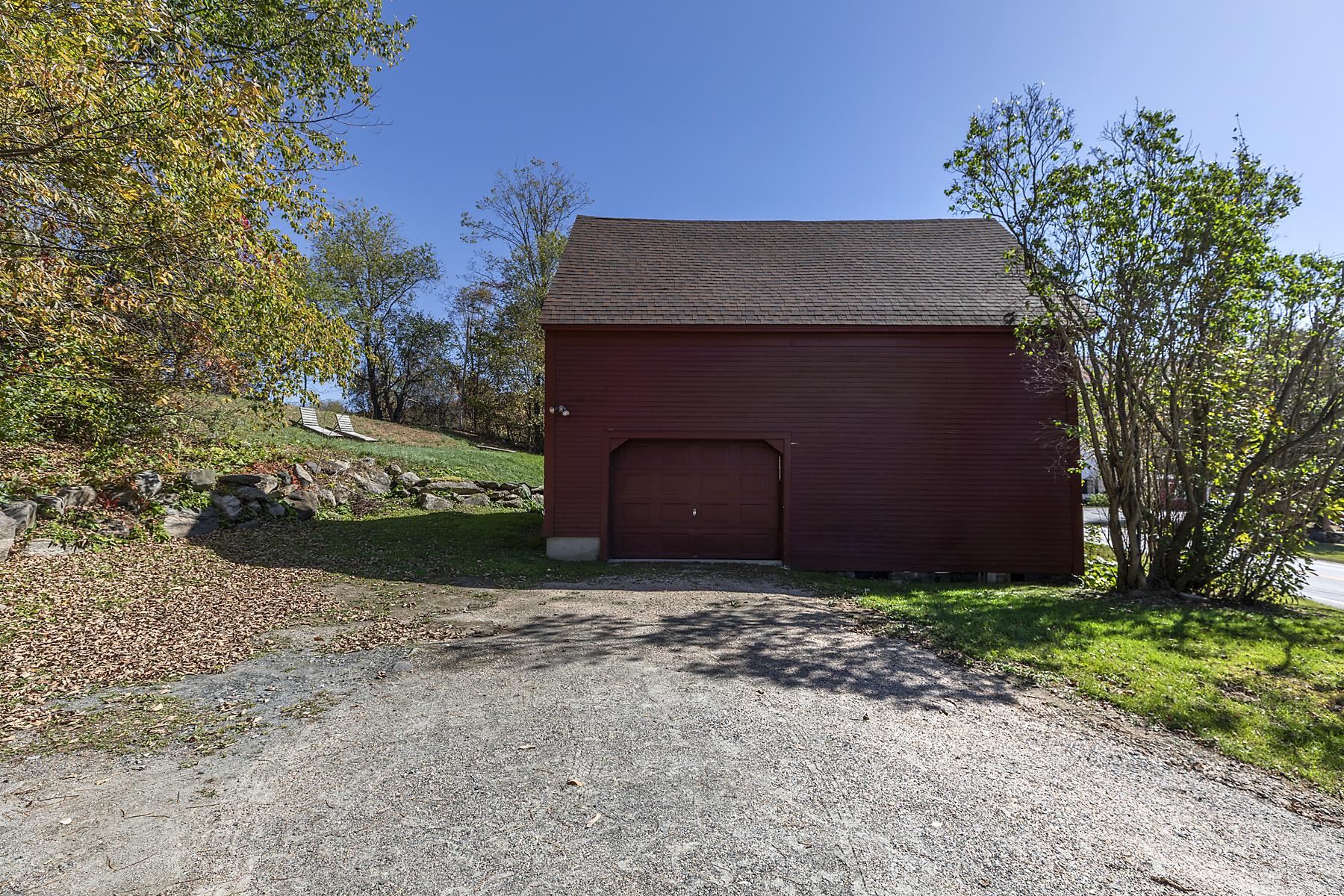 5798 West Woodstock Road Property Photo 43