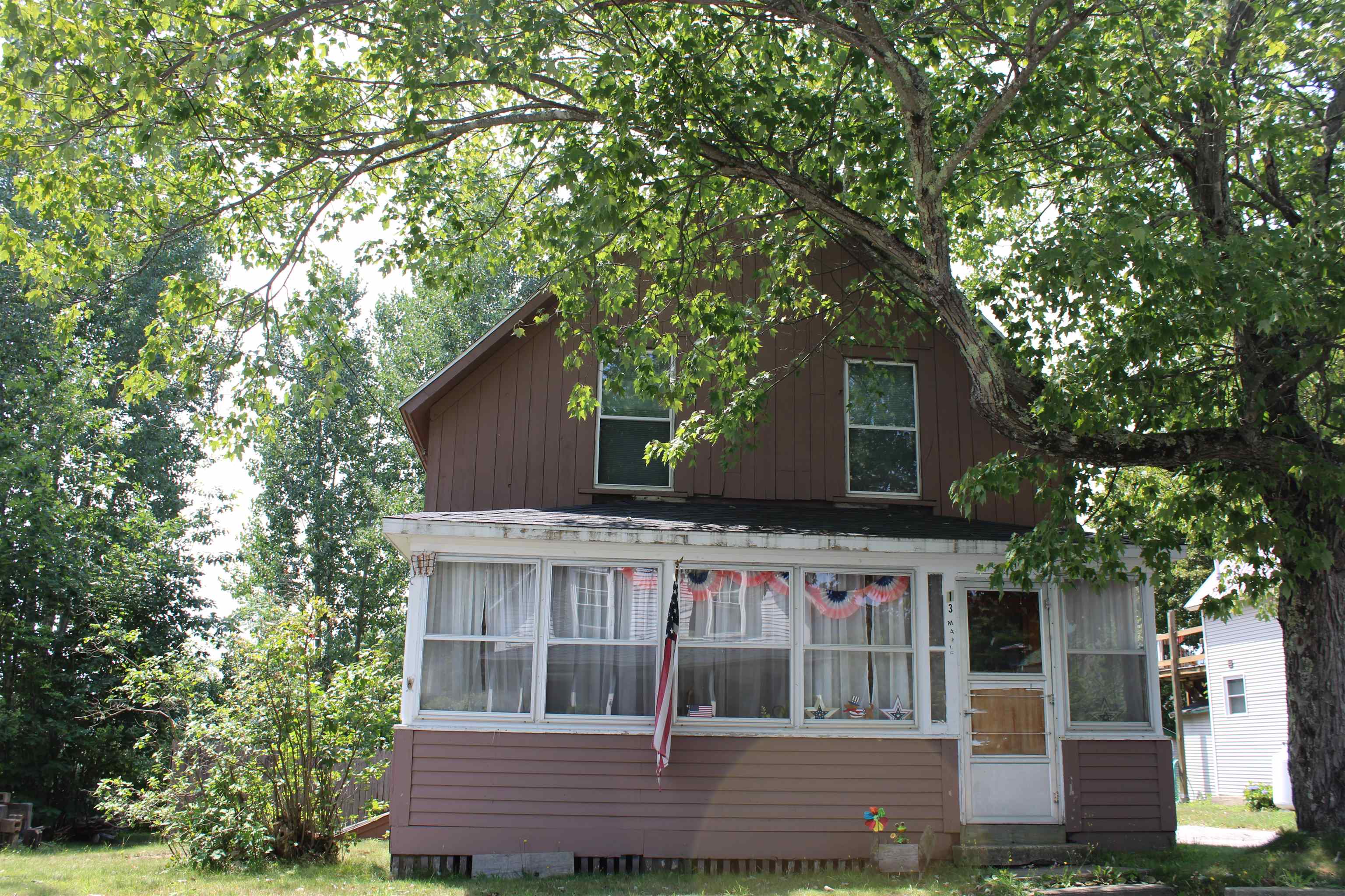 13 Maple Street Property Photo 1