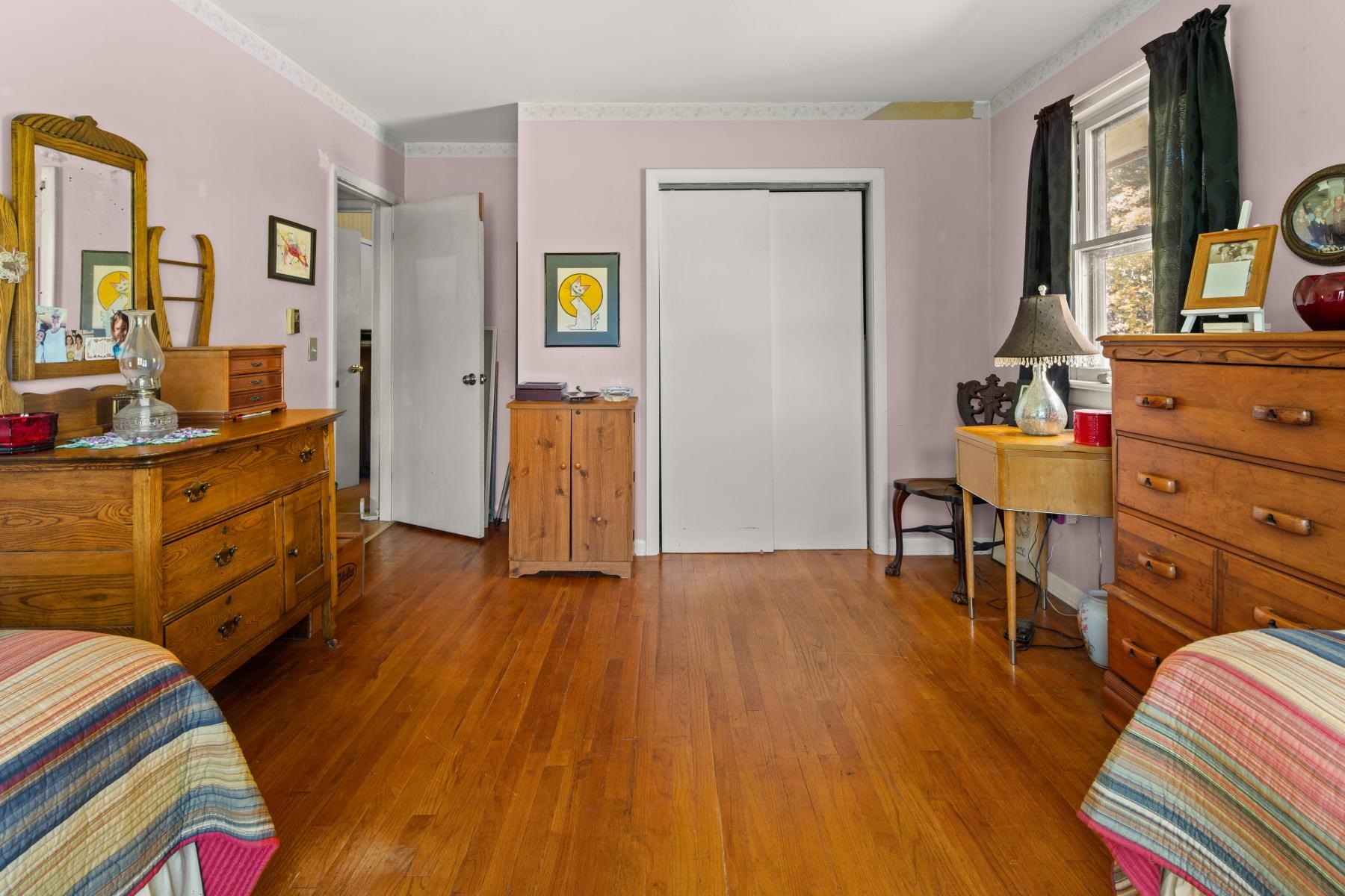 1421 Shaw Mansion Road Property Photo 13