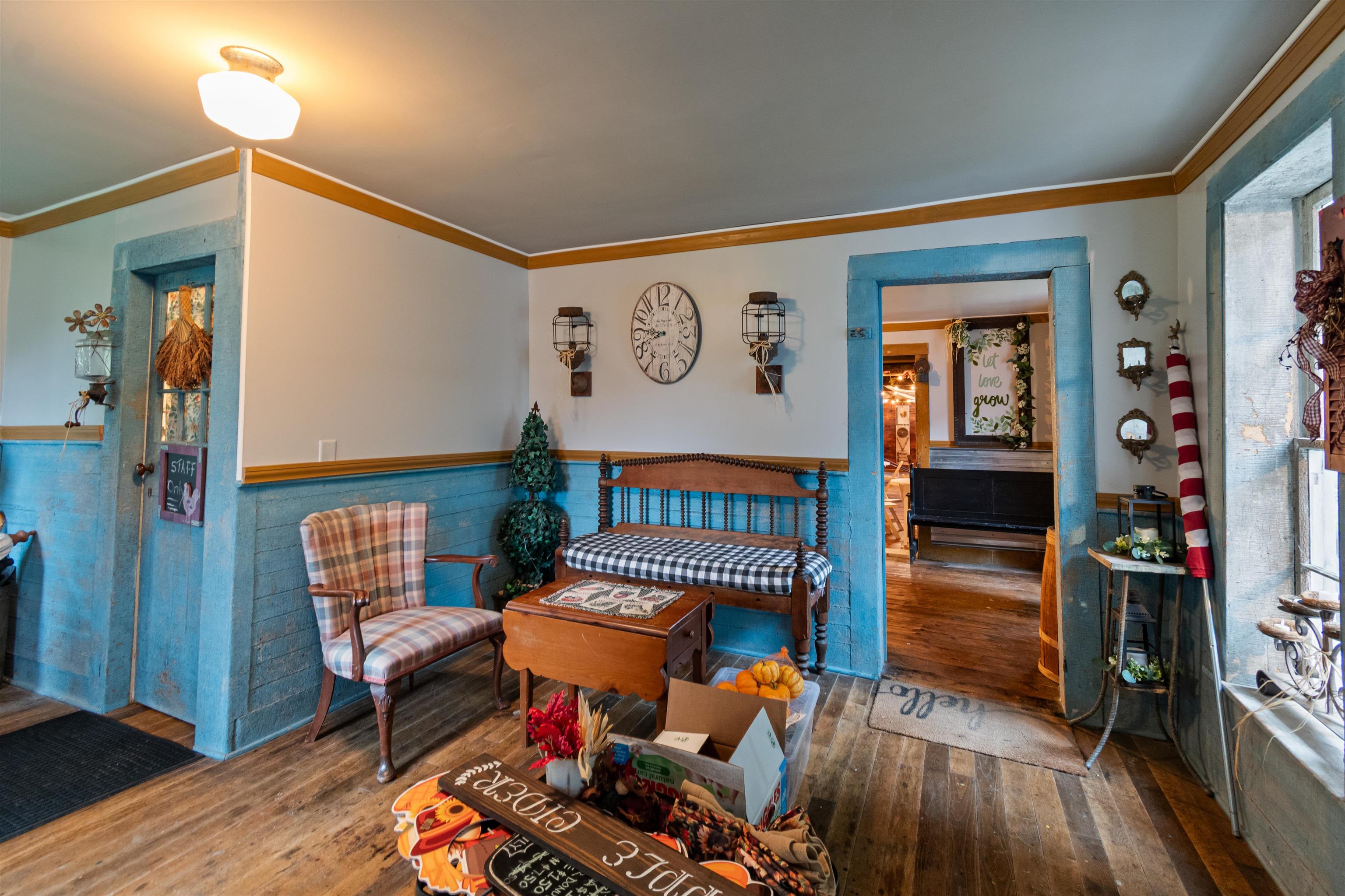 123 North Road Property Photo 23