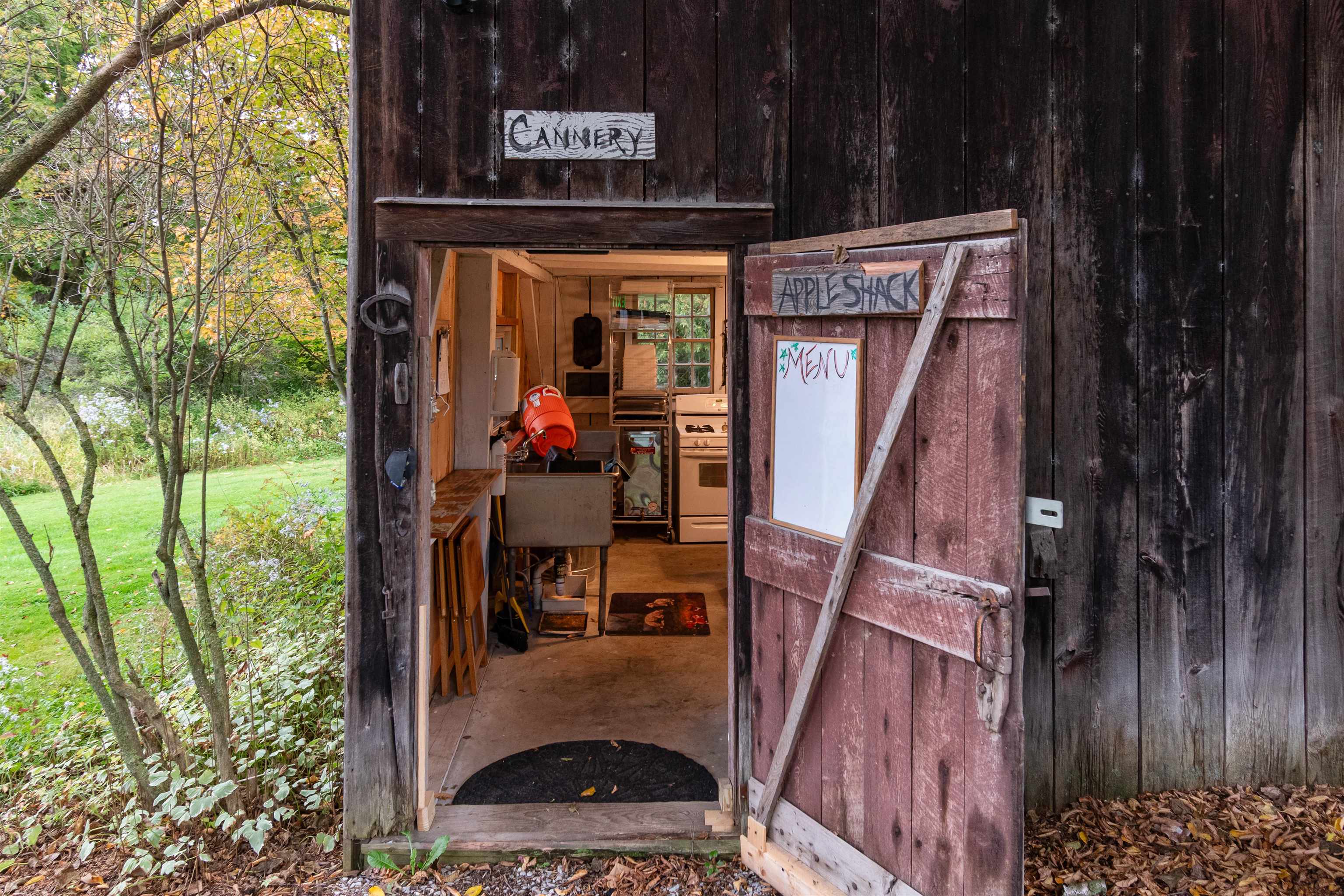 123 North Road Property Photo 47