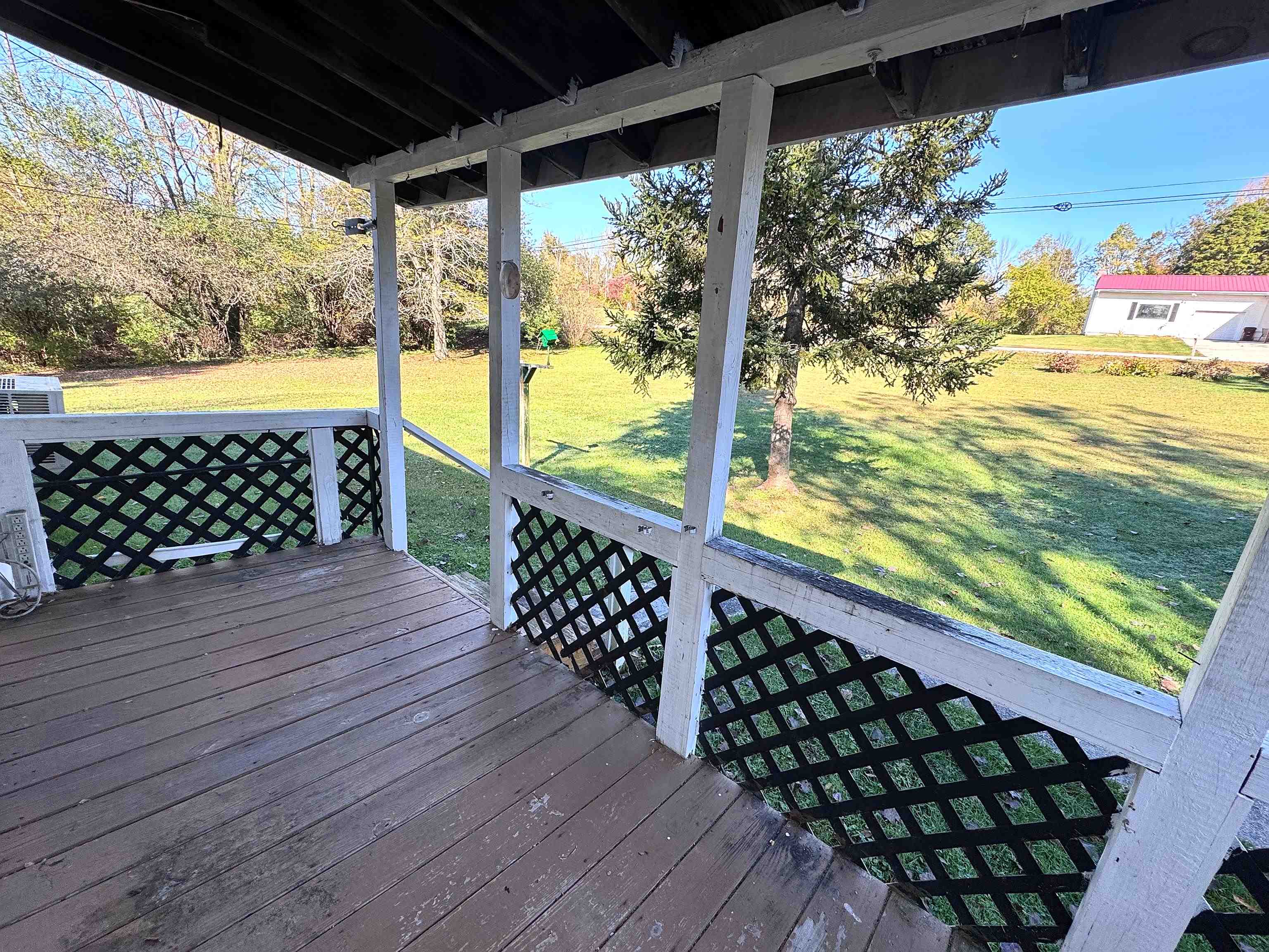 889 Overlea Road Property Photo 36